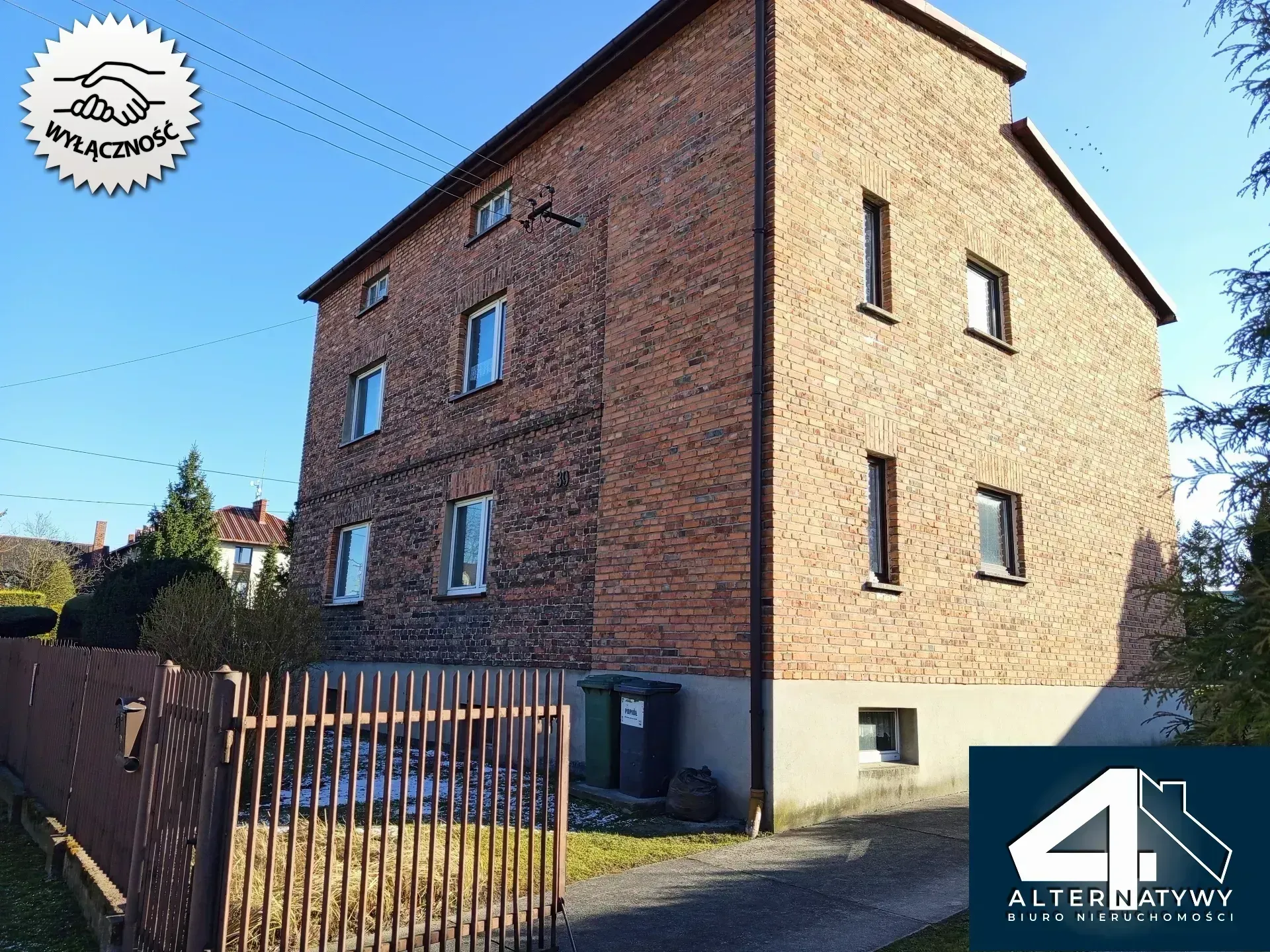 Urokliwy dom jednorodzinny z ogrodem. 2