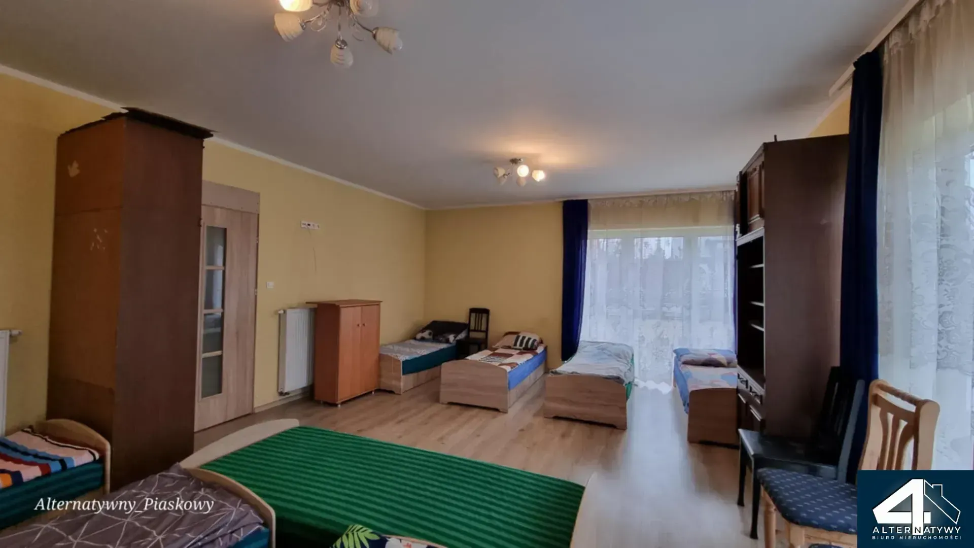 Gotowiec inwestycyjny na obrzeżach miasta. 2