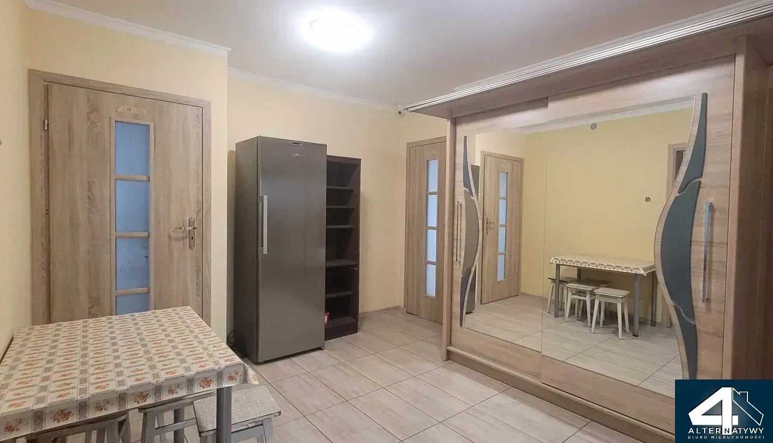 Gotowiec inwestycyjny na obrzeżach miasta. 27