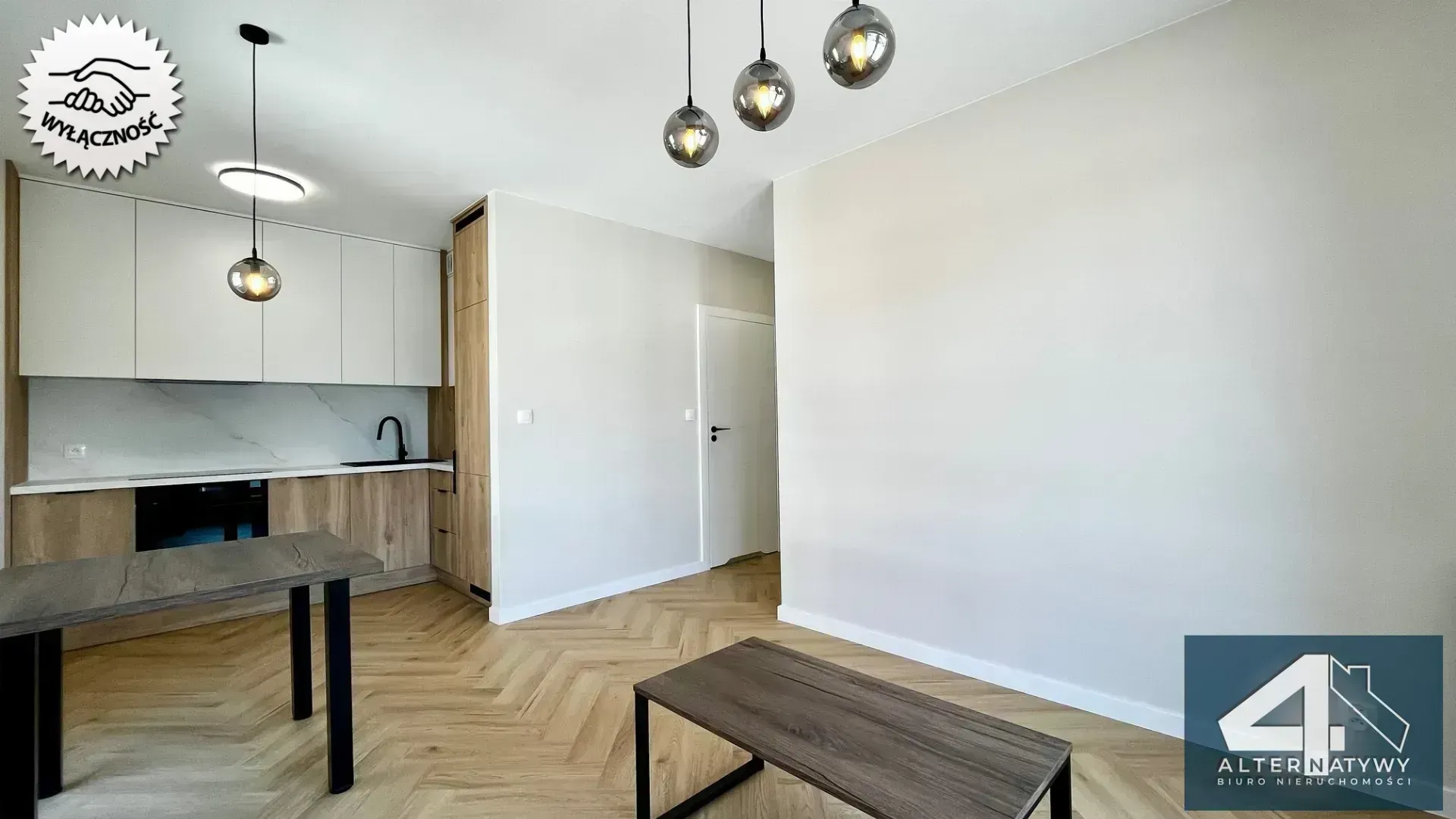 Nowe M3 w cichej okolicy, standard premium 2