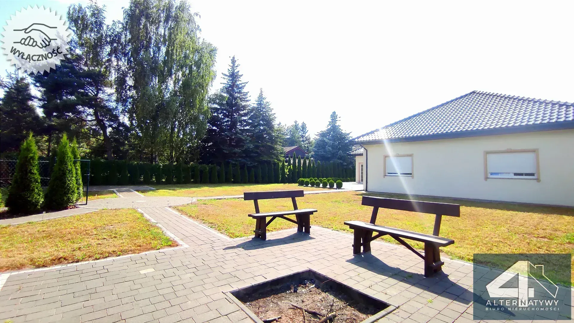 Luksusowy dom ze stawem wodnym, okolice Pabianic 9