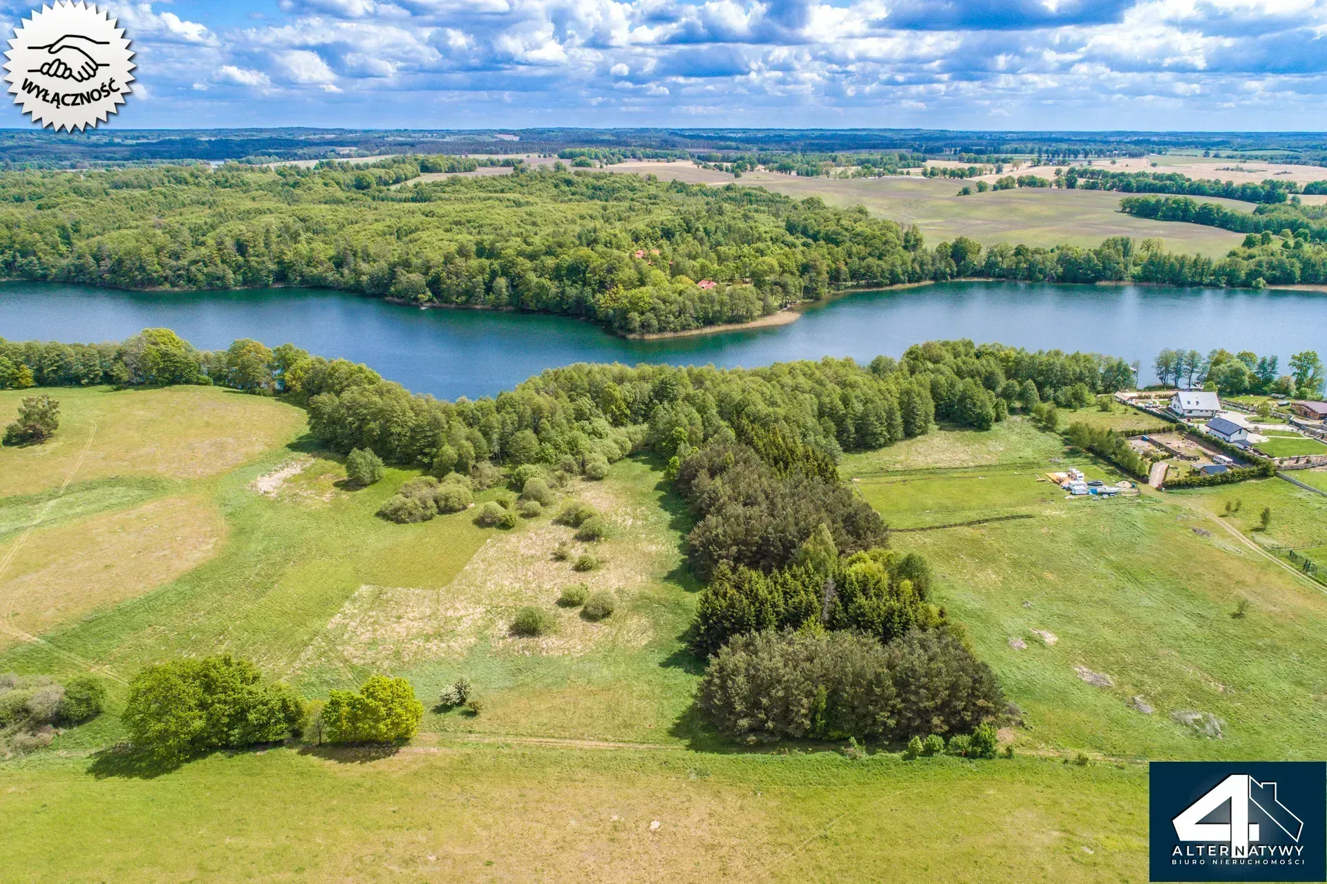 Własna linia brzegowa z dużą działką 1