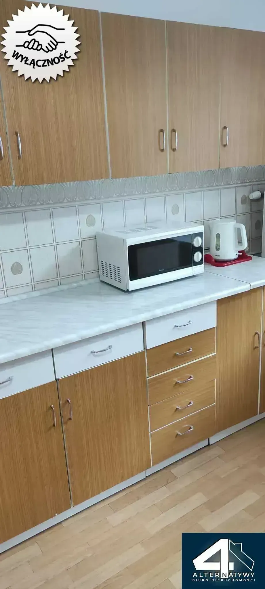 Ustawne obok Zalewu Nowohuckiego 6