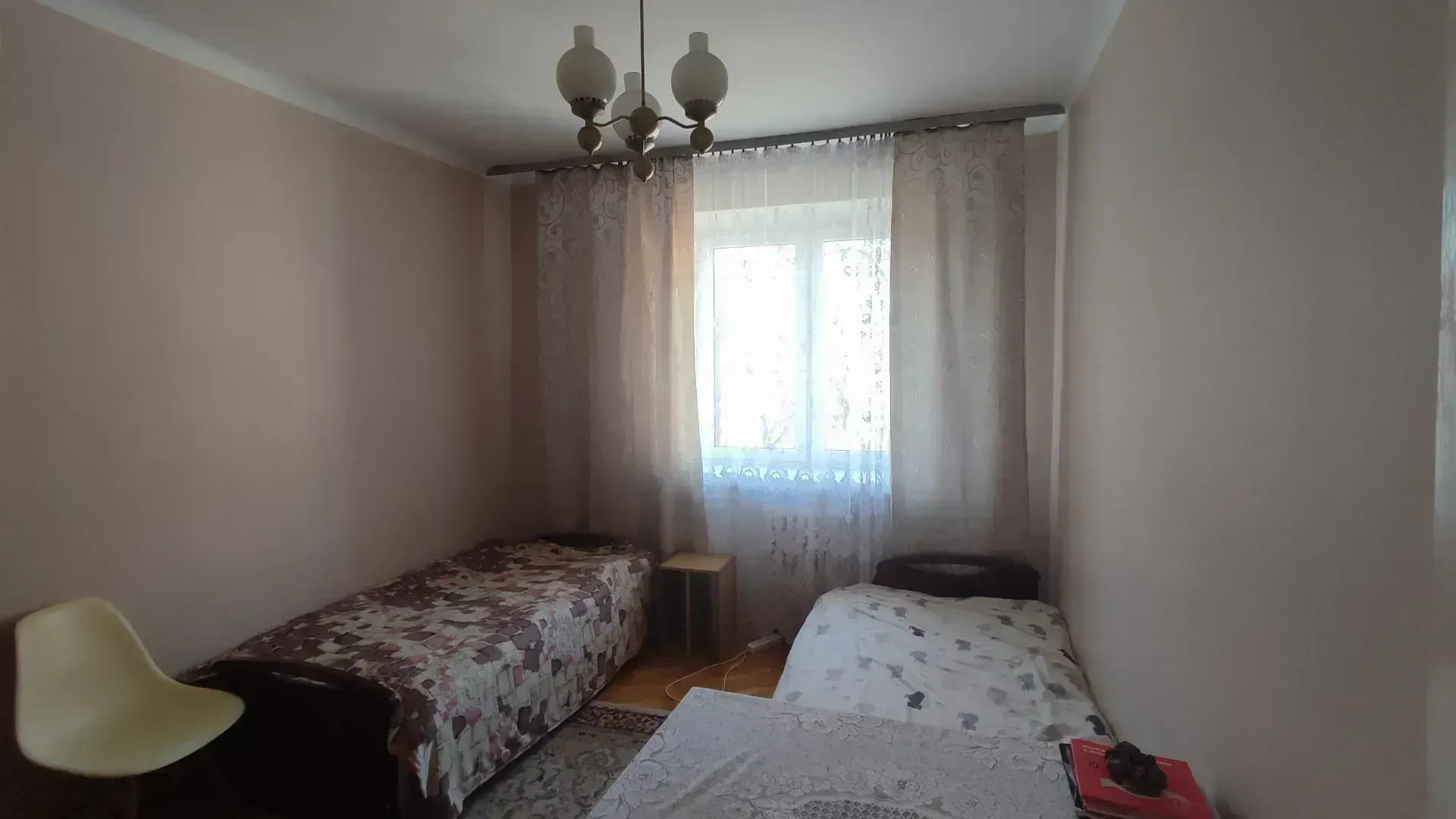 Ustawne obok Zalewu Nowohuckiego 4