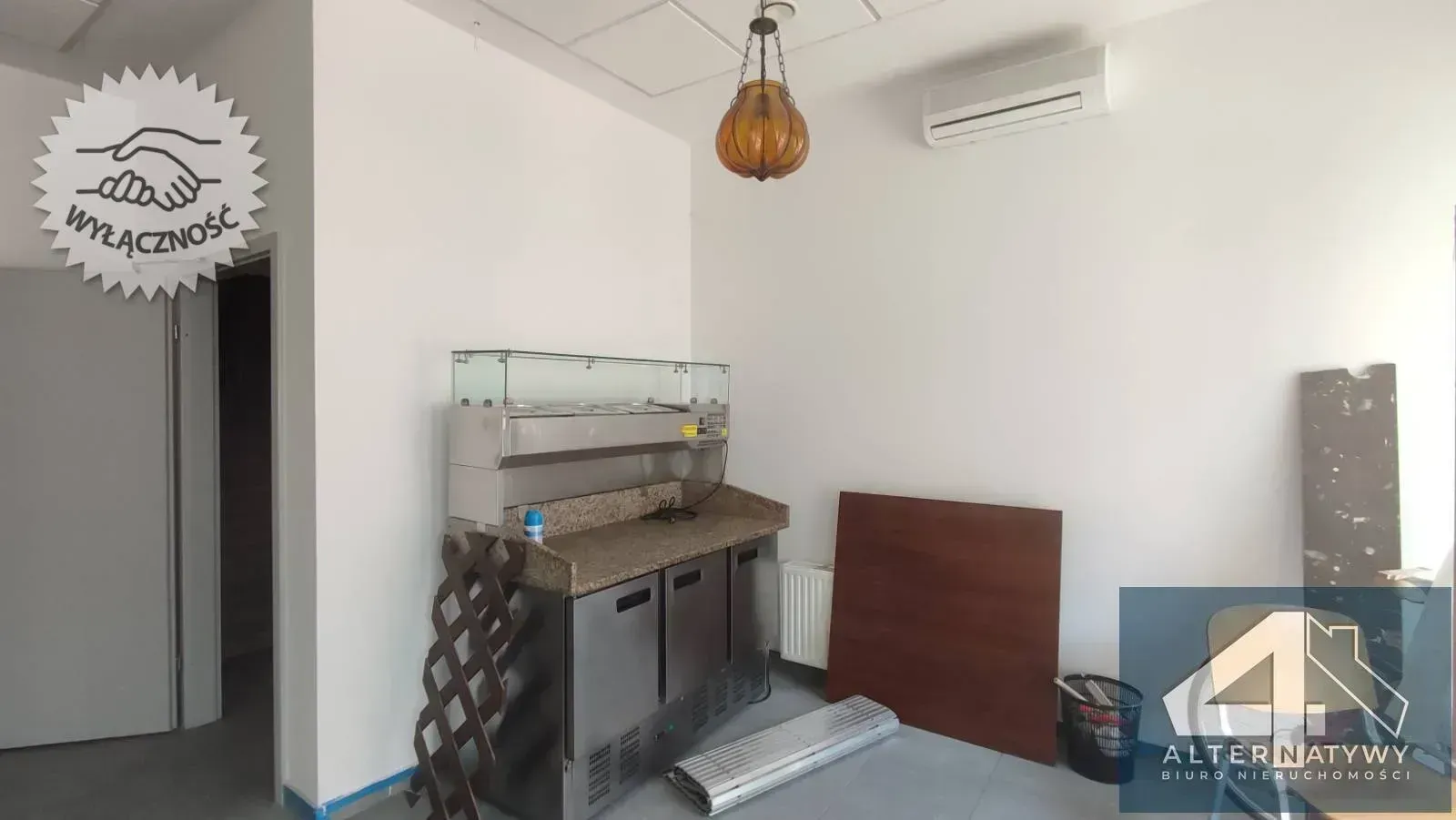 Lokal z witryną i parkingiem, Lwowska 190 m2 4