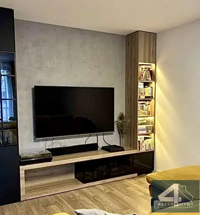3 pokoje z aneksem+ balkon Ruczaj 4
