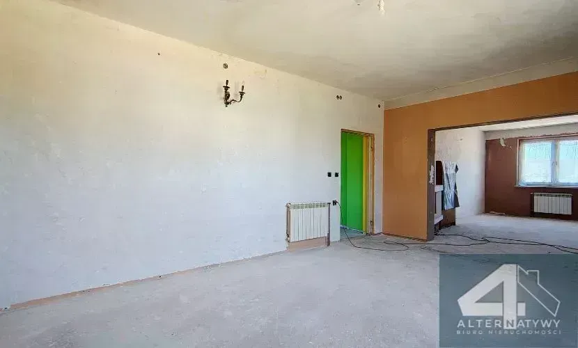 Dom + 2 duże garaże idealne pod firmę! 10