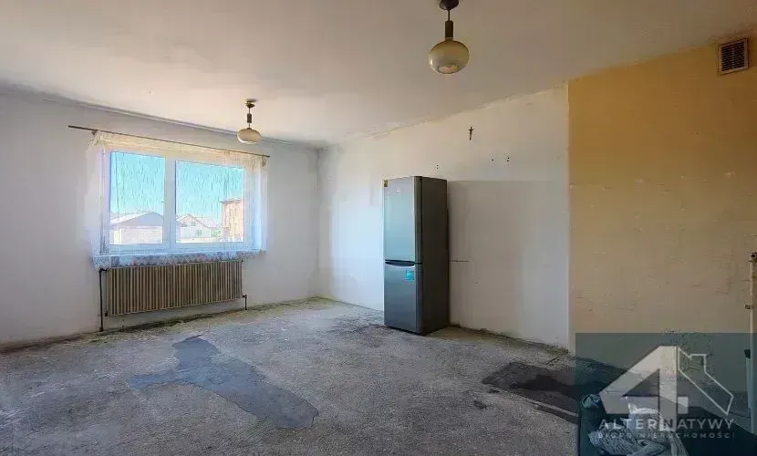 Dom + 2 duże garaże idealne pod firmę! 7