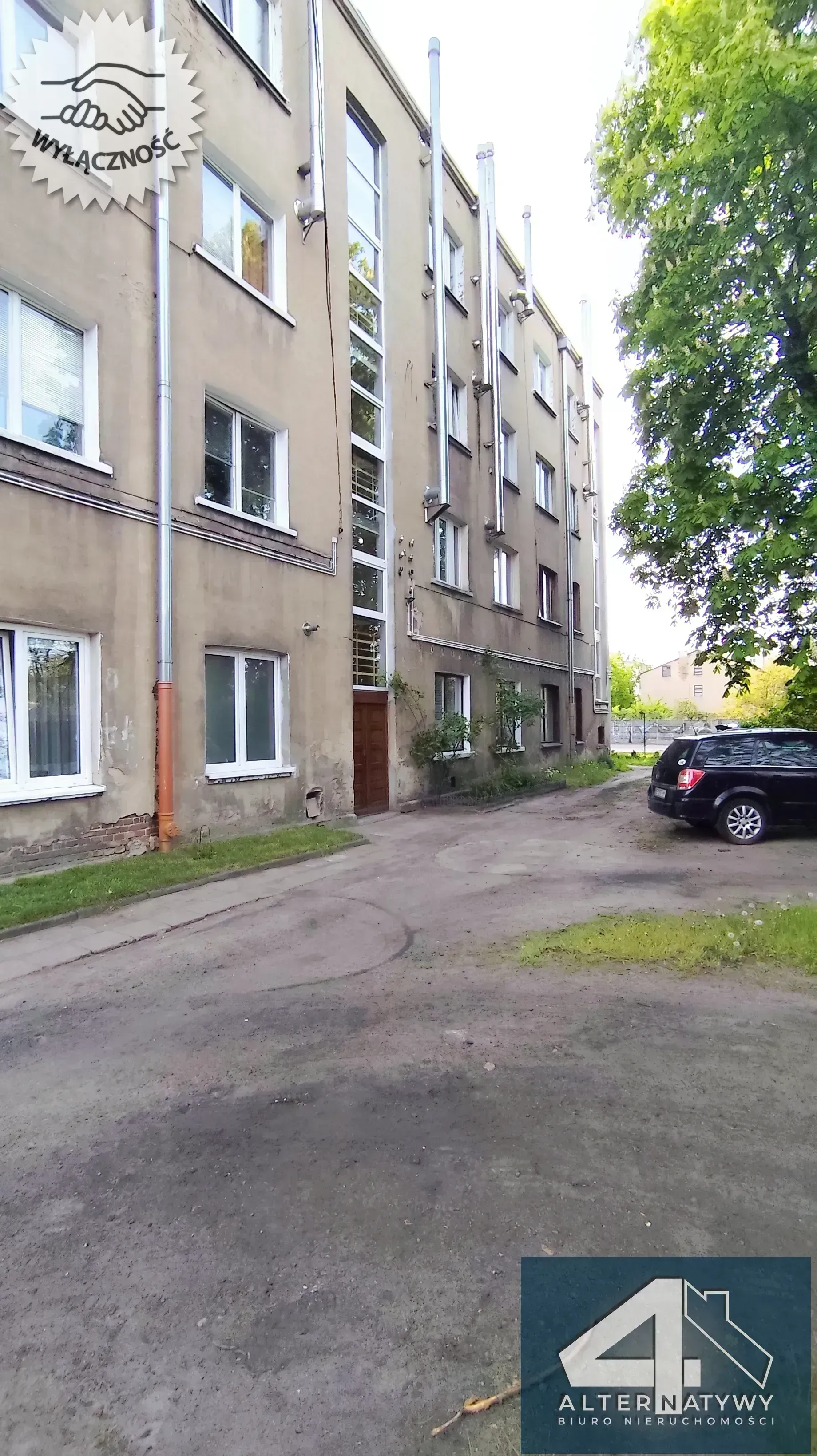 Blisko parku, duże z potencjałem na styl loftowy 16