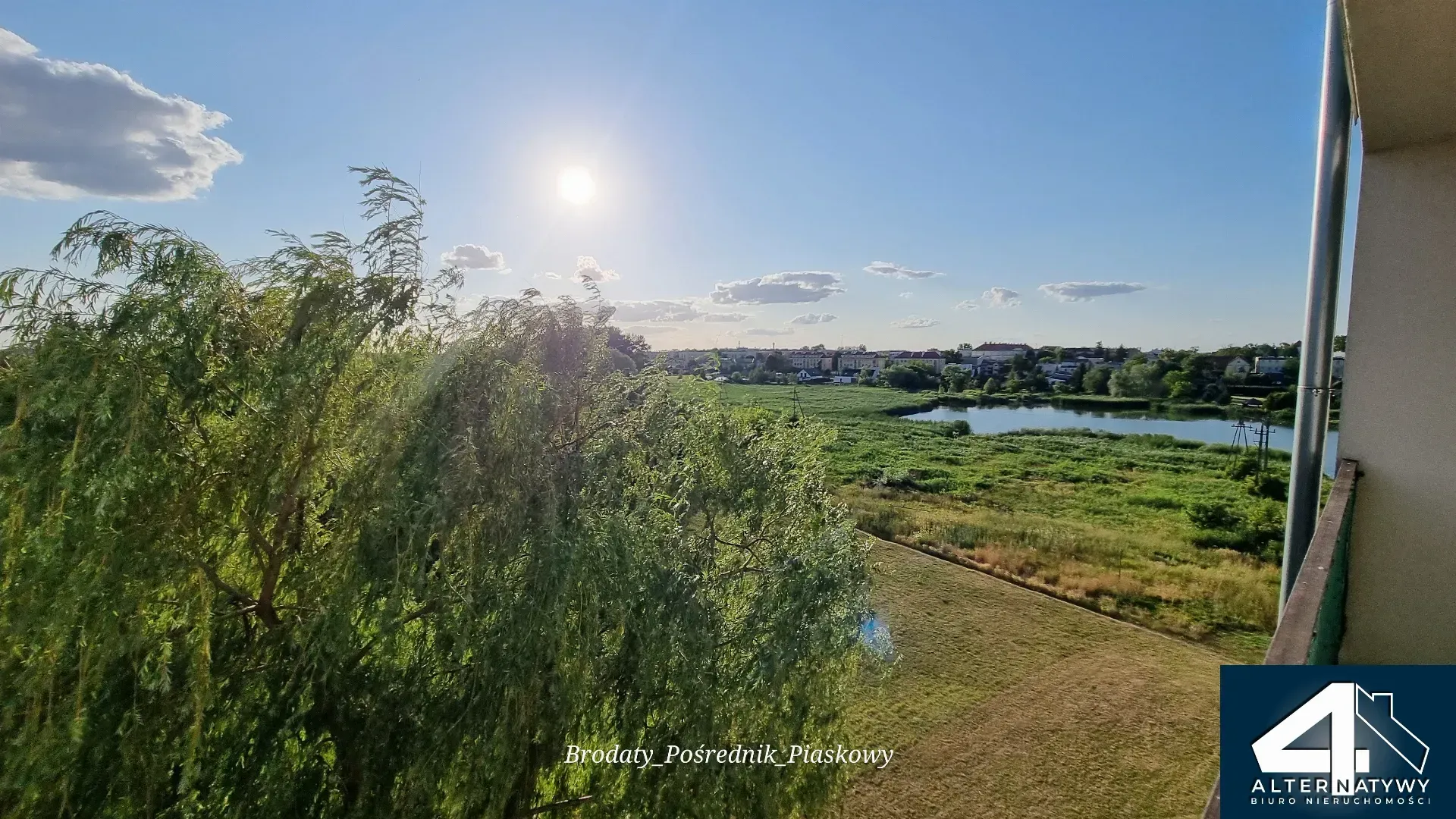 Wyjątkowe mieszkanie na sprzedaż. 18