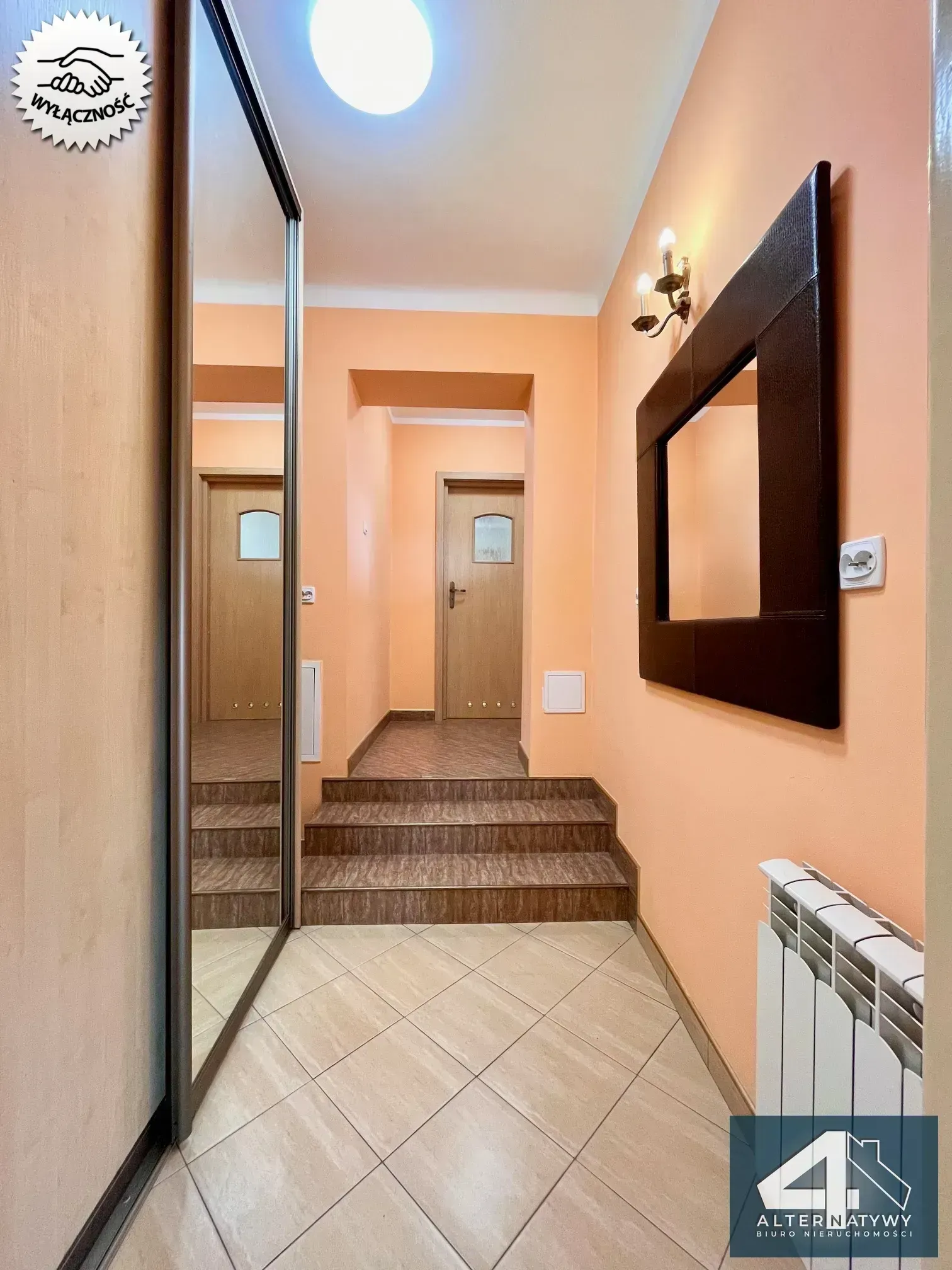 Przestronny dom 180 m z potencjałem 20