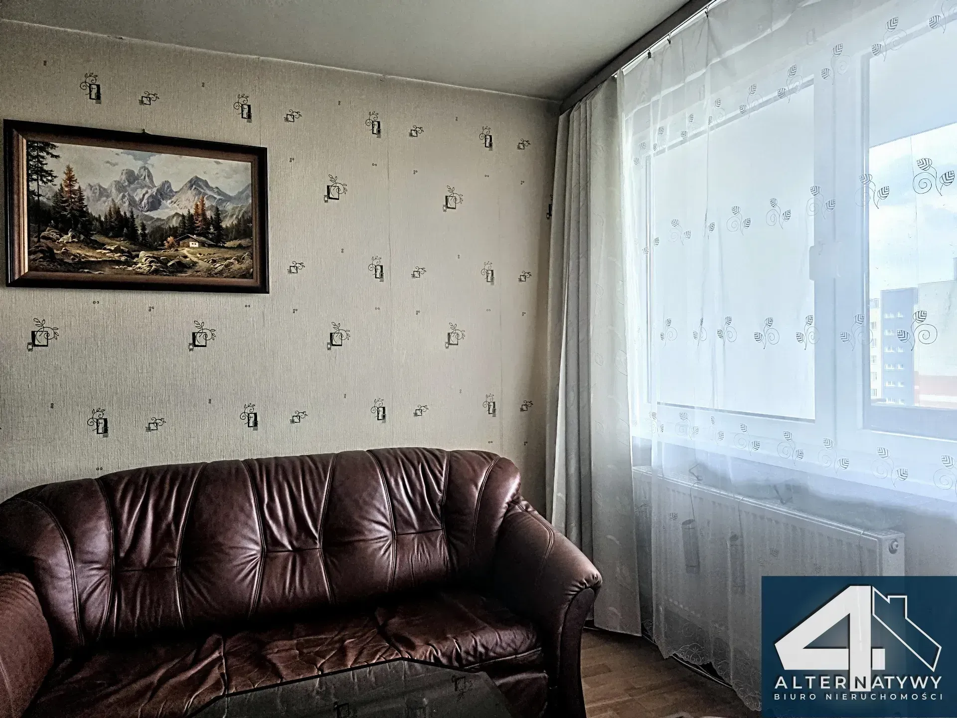 2 pokojowe z osobną kuchnią i balkonem 4