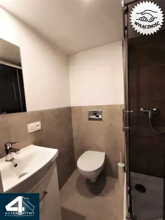 Kawalerka z antresolą, blisko uczelni 6