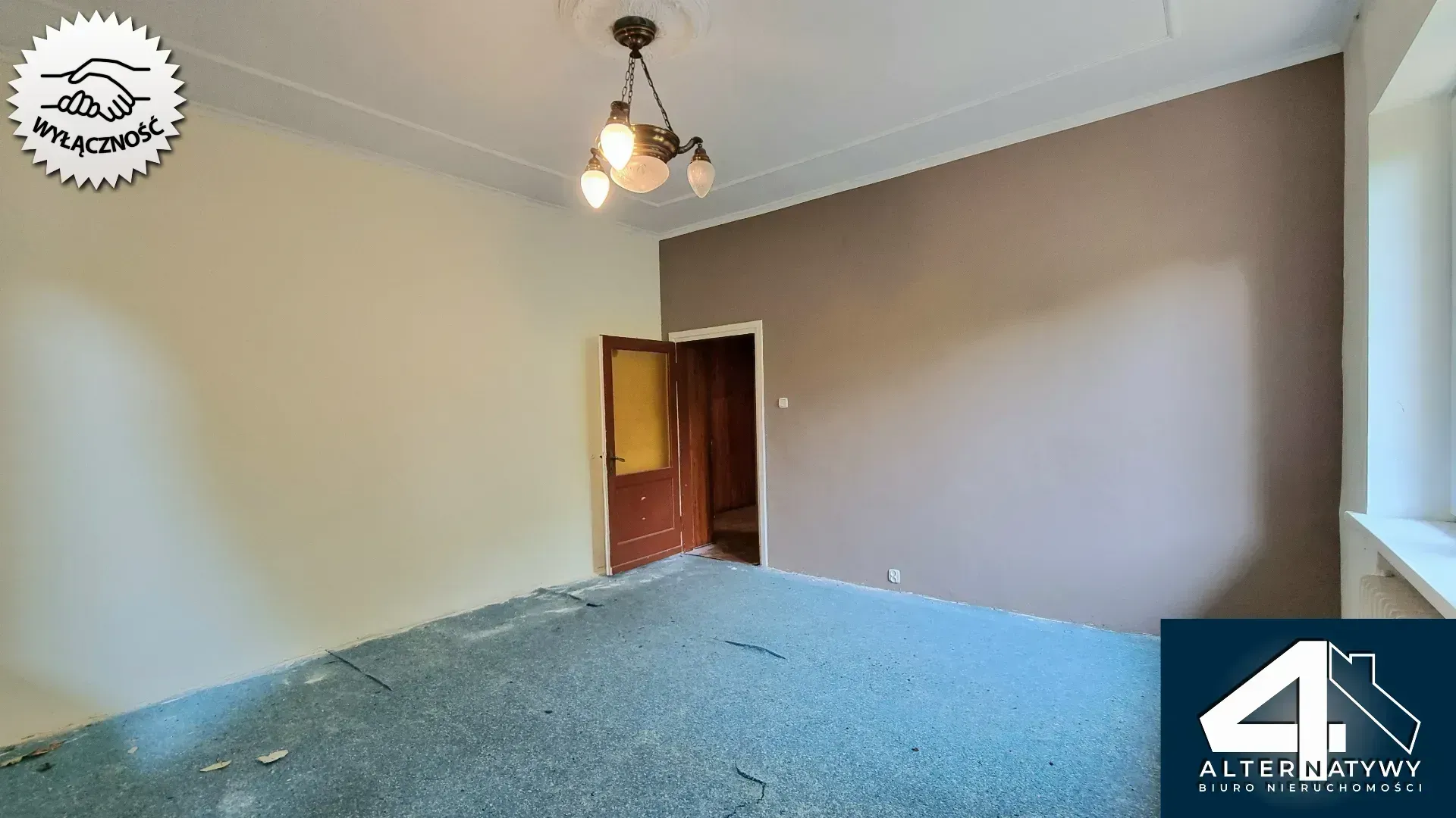 Duży dom dla 2 rodzin z ogromnym potencjałem! 22