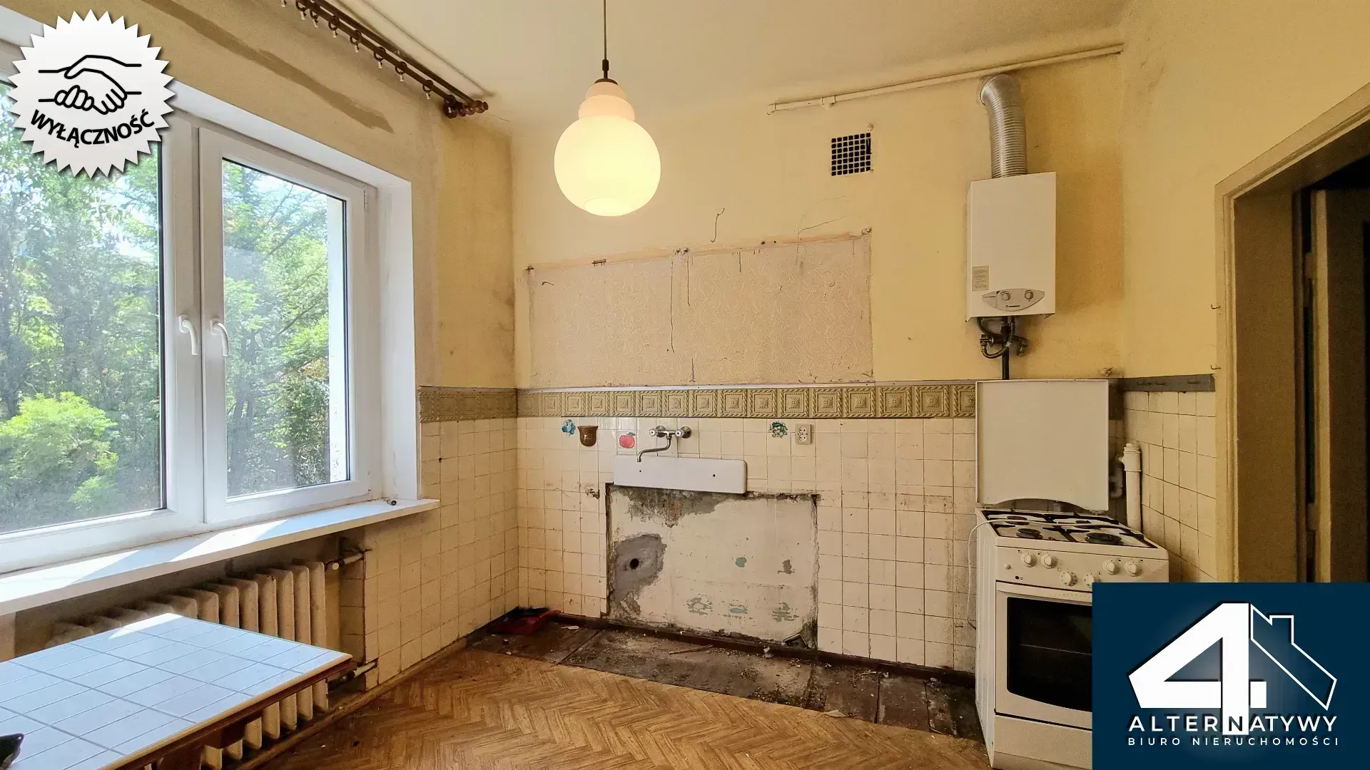 Duży dom dla 2 rodzin z ogromnym potencjałem! 28