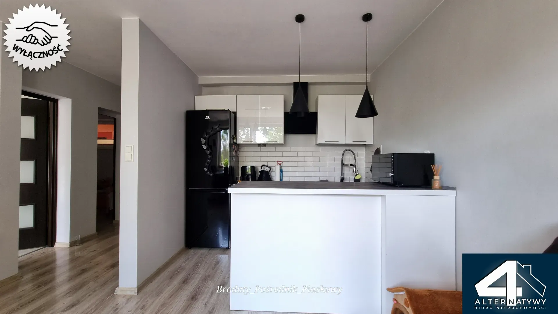 Stylowe i eleganckie M4 w cichej okolicy. 4