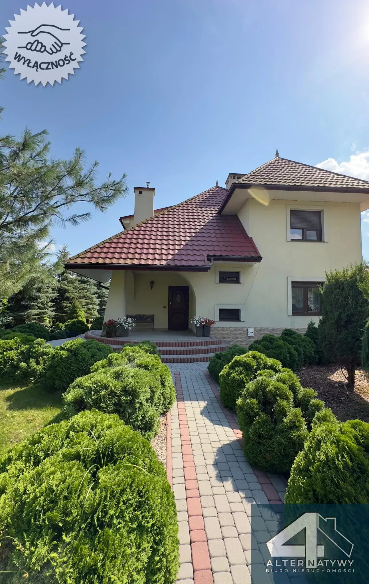 Przestronny dom z 4 sypialniami 2