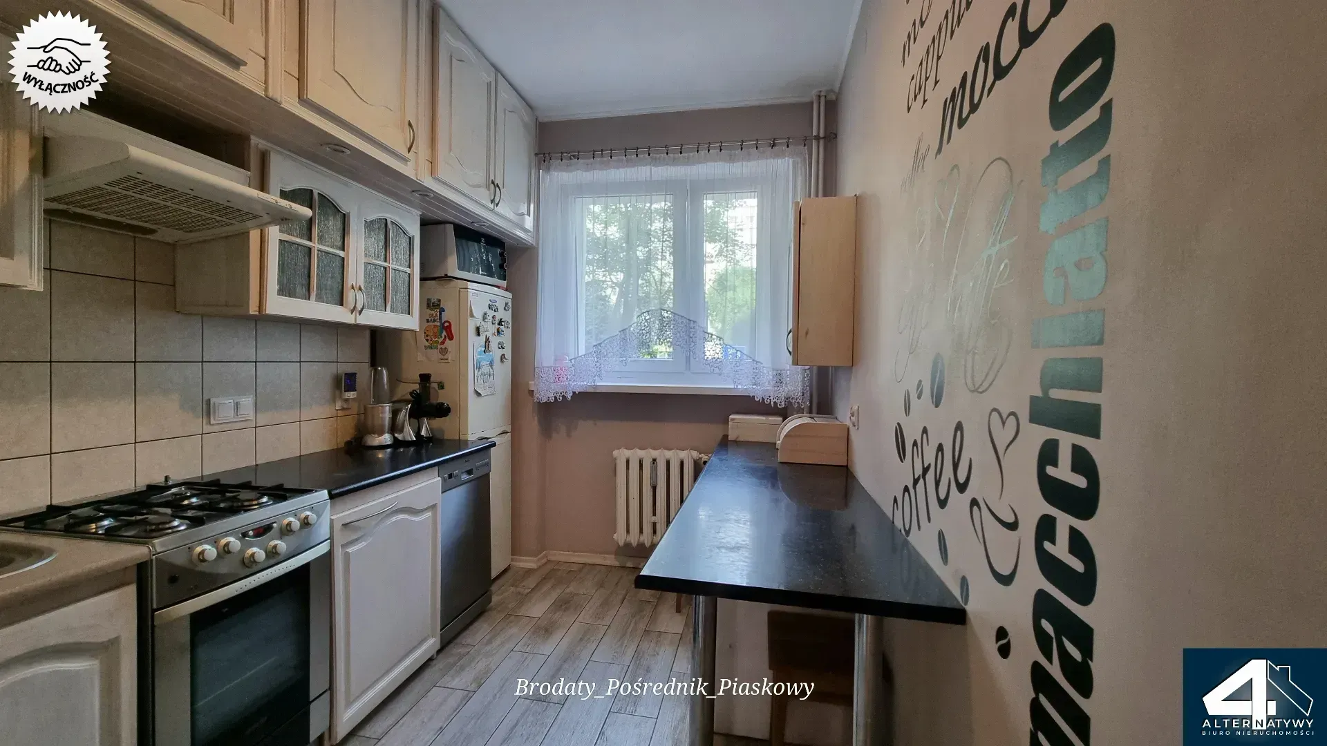 Przestronne mieszkanie na parterze. 3