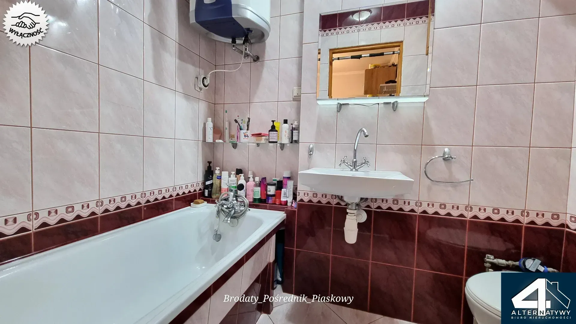 Przestronne mieszkanie na parterze. 10