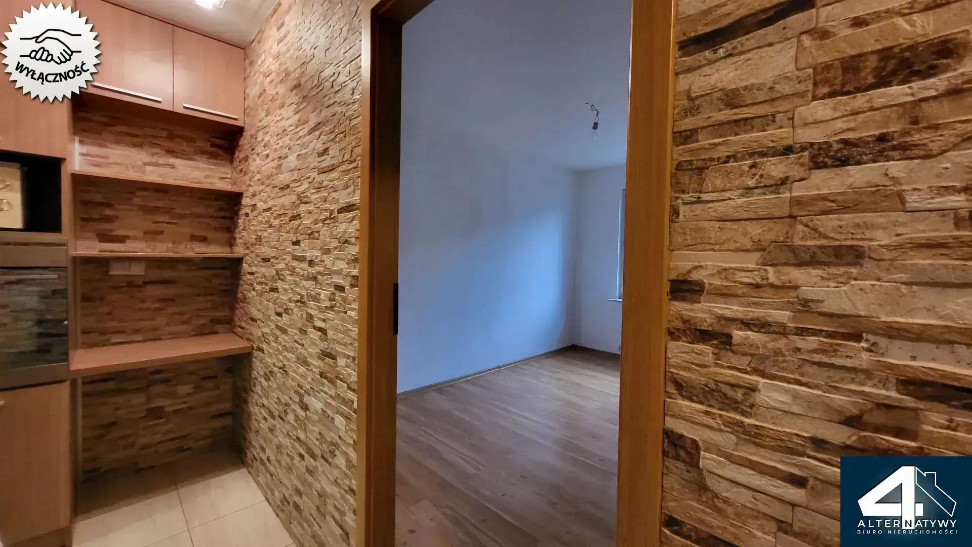 Niższa cena!  Mieszkanie do wejścia bez remontu 12