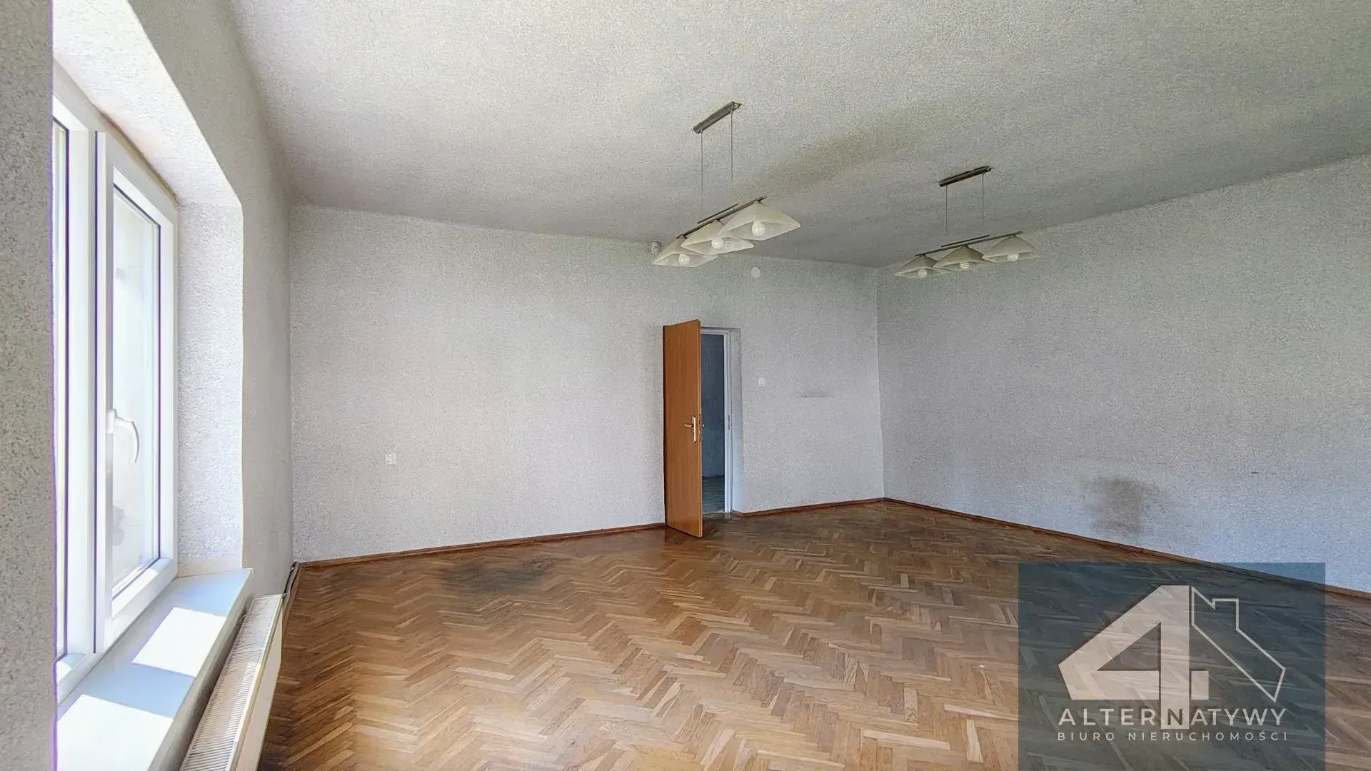 Budynek gotowy na Twój Pomysł na Biznes 17