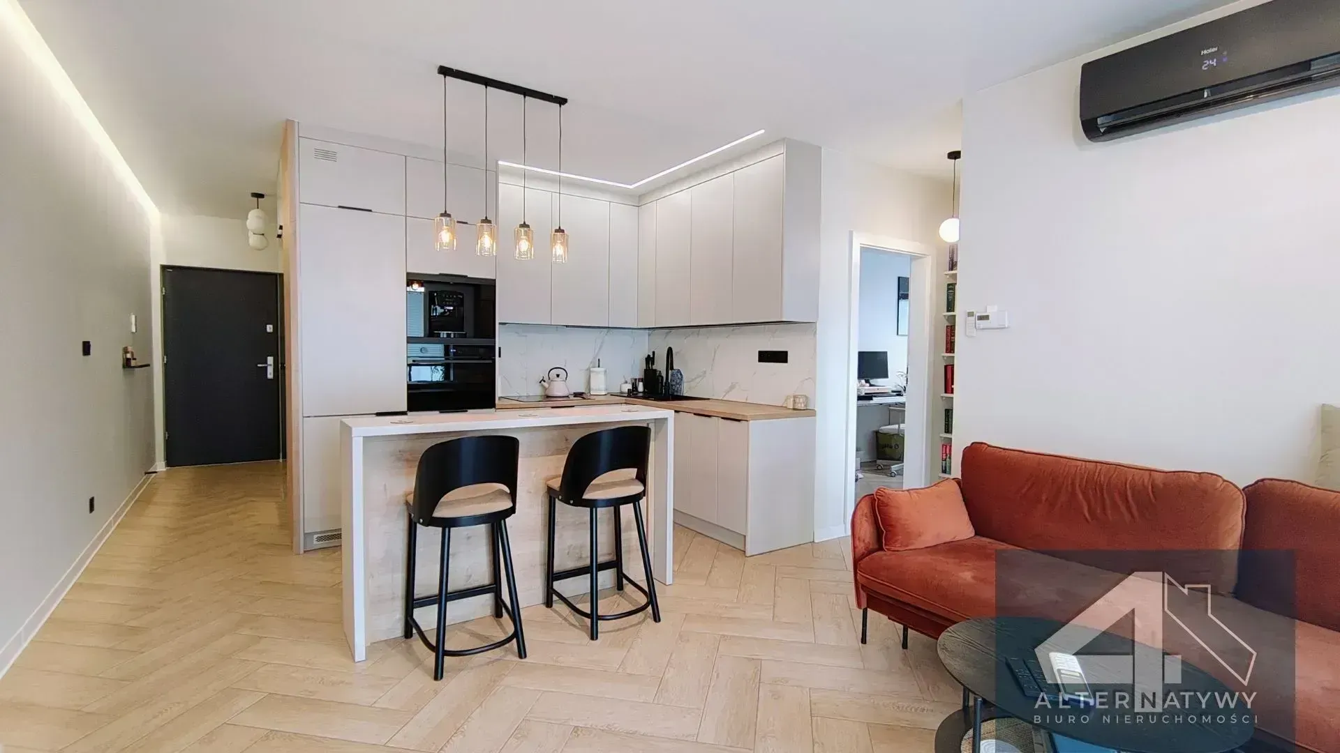 M3 z Ogrodem w Centrum! Nowoczesne i Wyposażone! 2