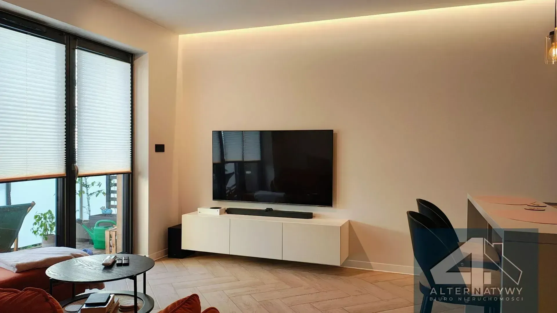 M3 z Ogrodem w Centrum! Nowoczesne i Wyposażone! 5