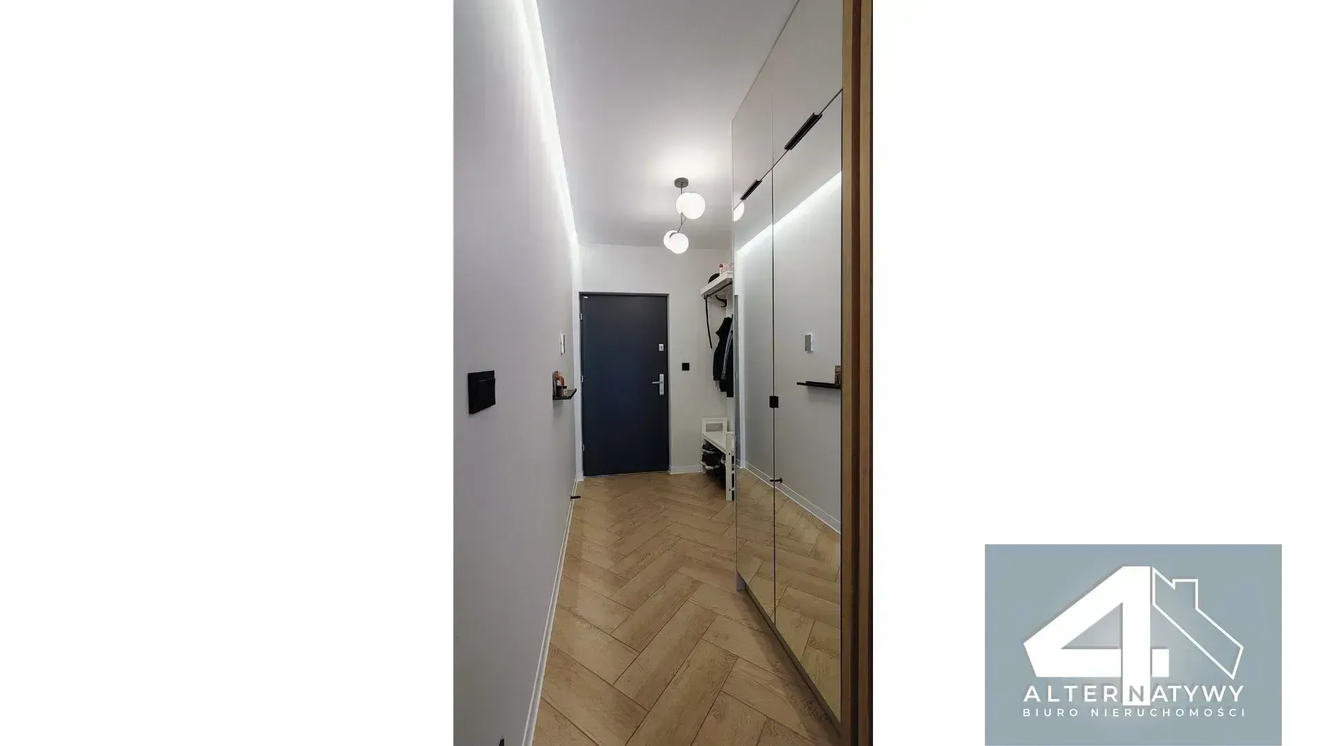 M3 z Ogrodem w Centrum! Nowoczesne i Wyposażone! 12