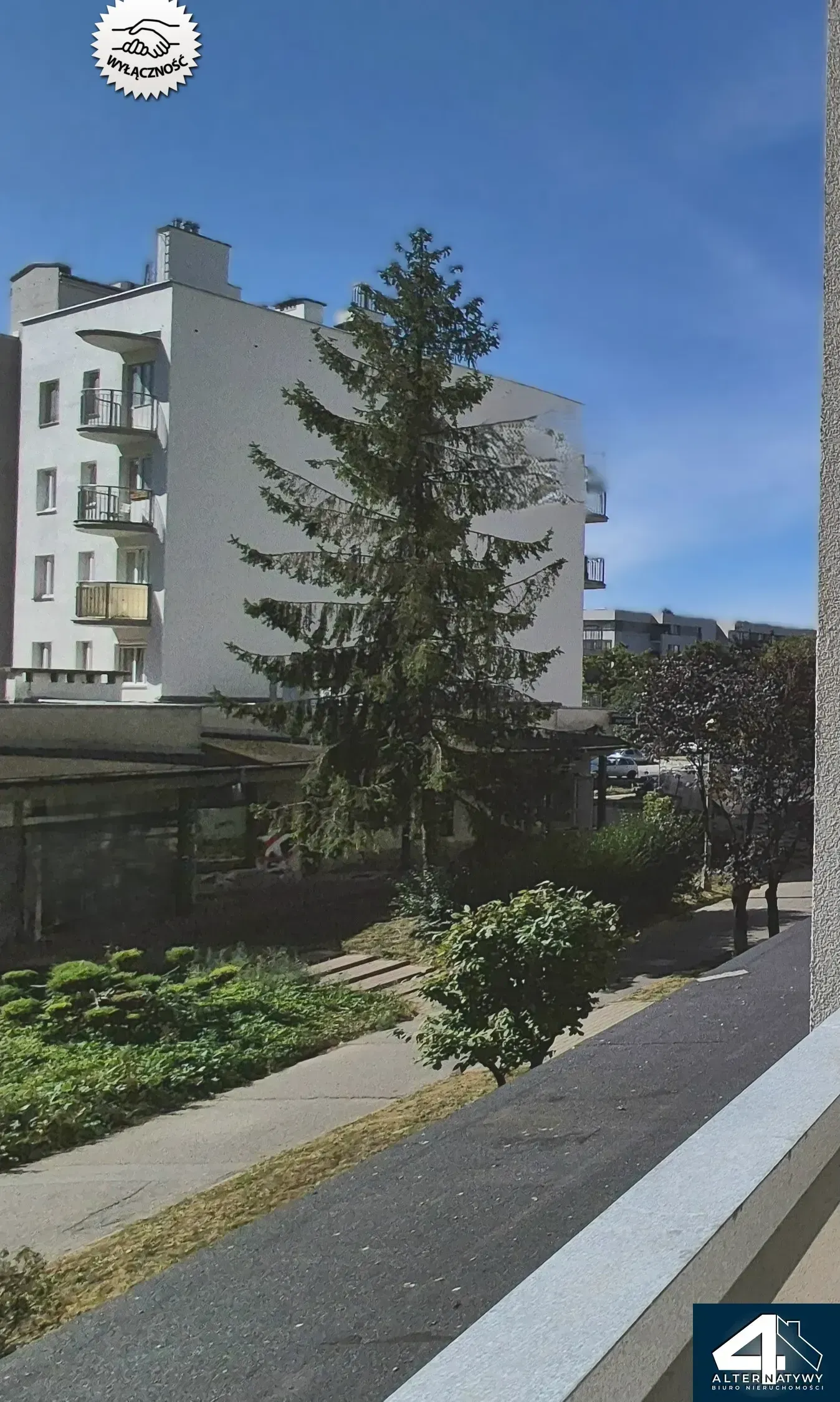 Ustawne mieszkanie z windą i podjazdem na wózek 8