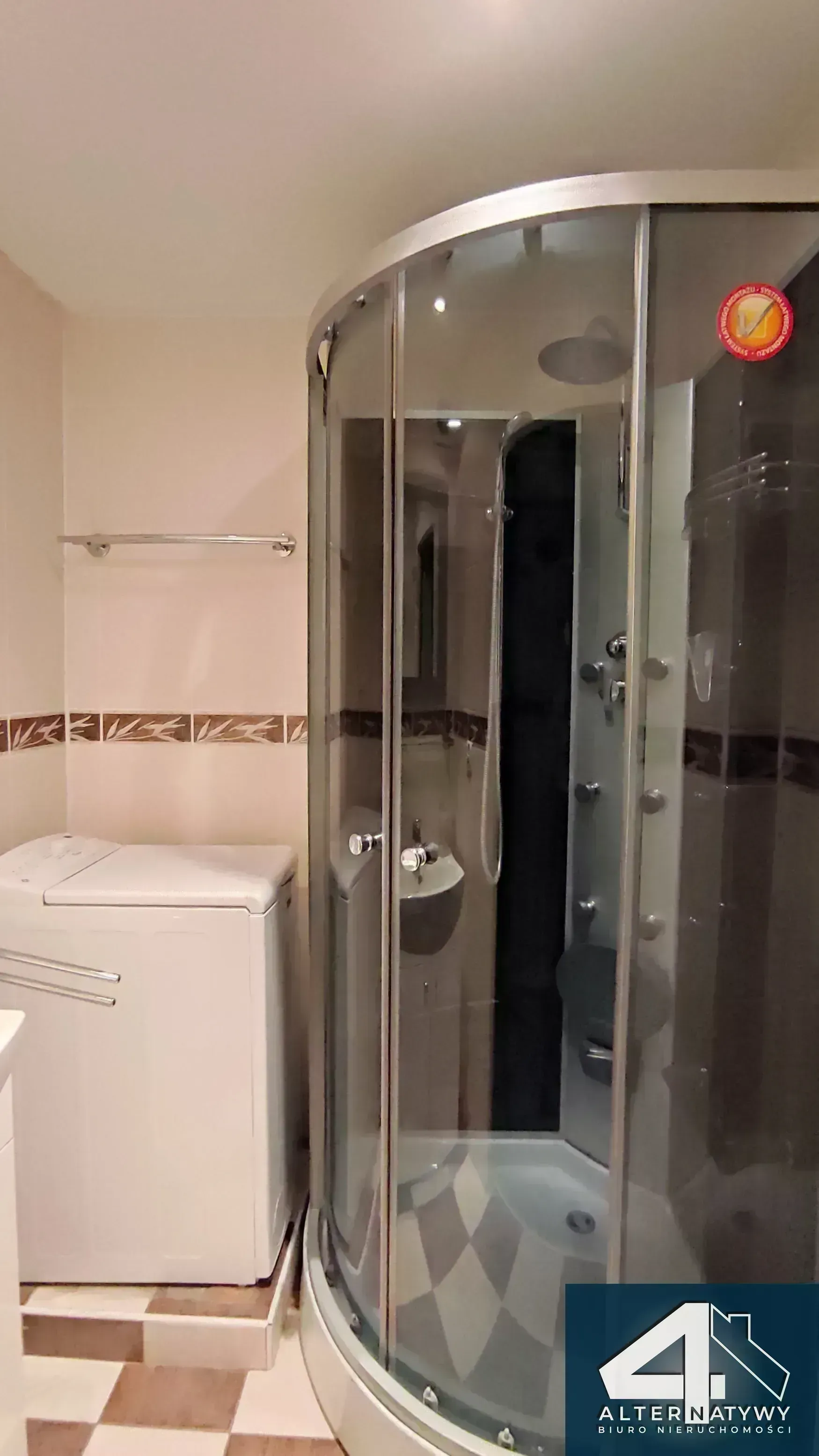 Pełny rozkład, garderoba, osobne WC 8