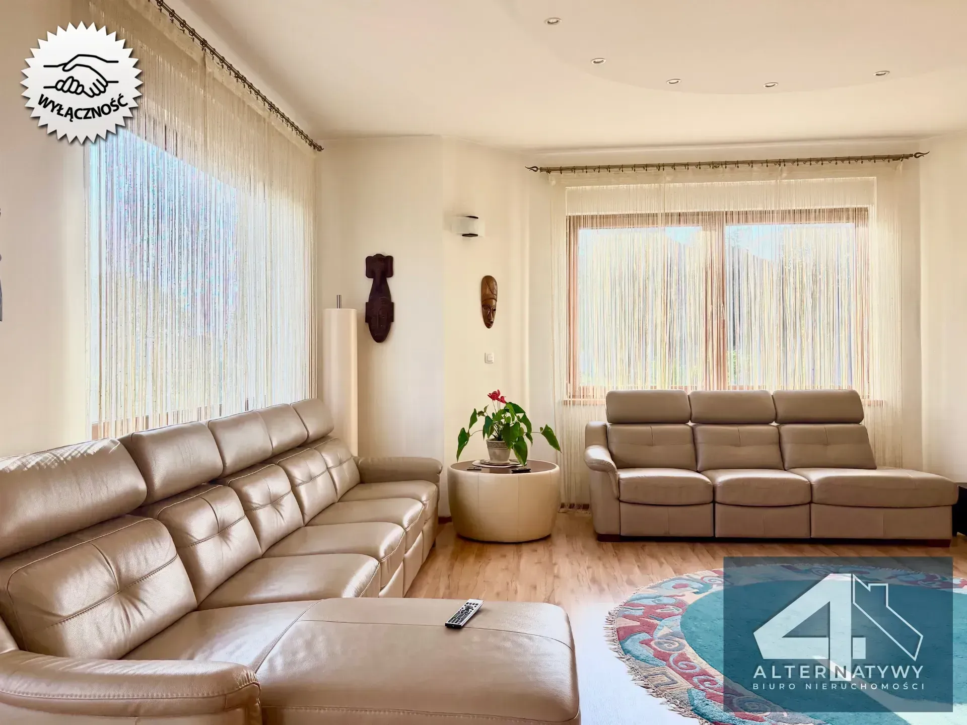 Indywidualny projekt, przestronny dom 6