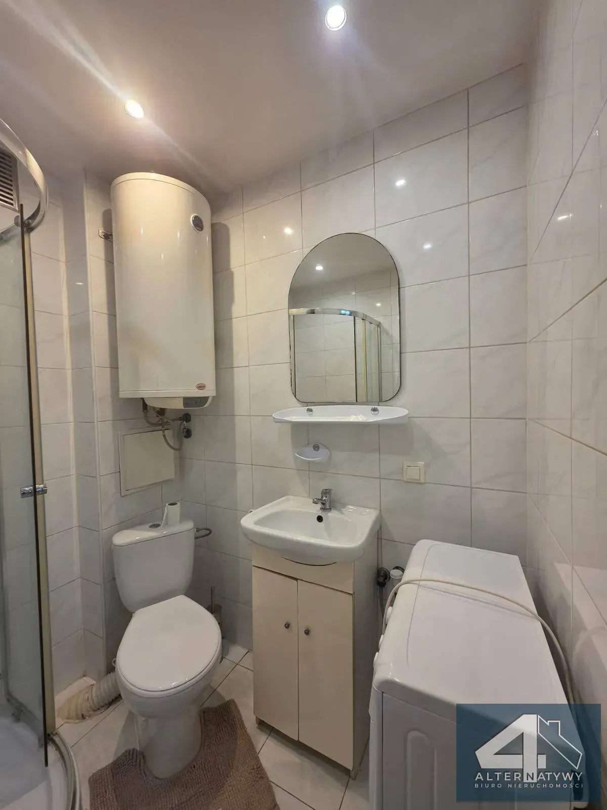 2 pokojowe z balkonem 11