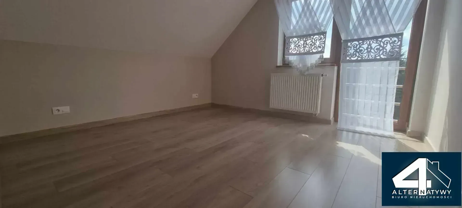 Nowy, komfortowy dom w Konarzewie. 11