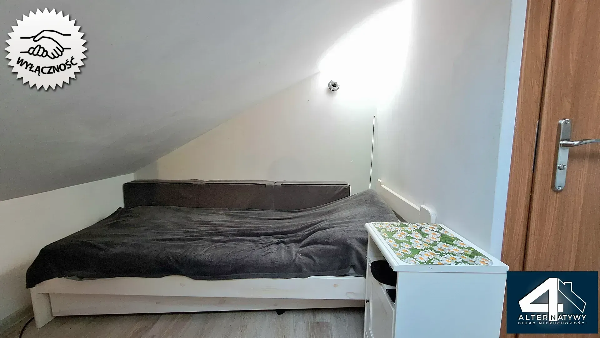 Kraków, Swoszowice, kompaktowa kawalerka z KW! 3
