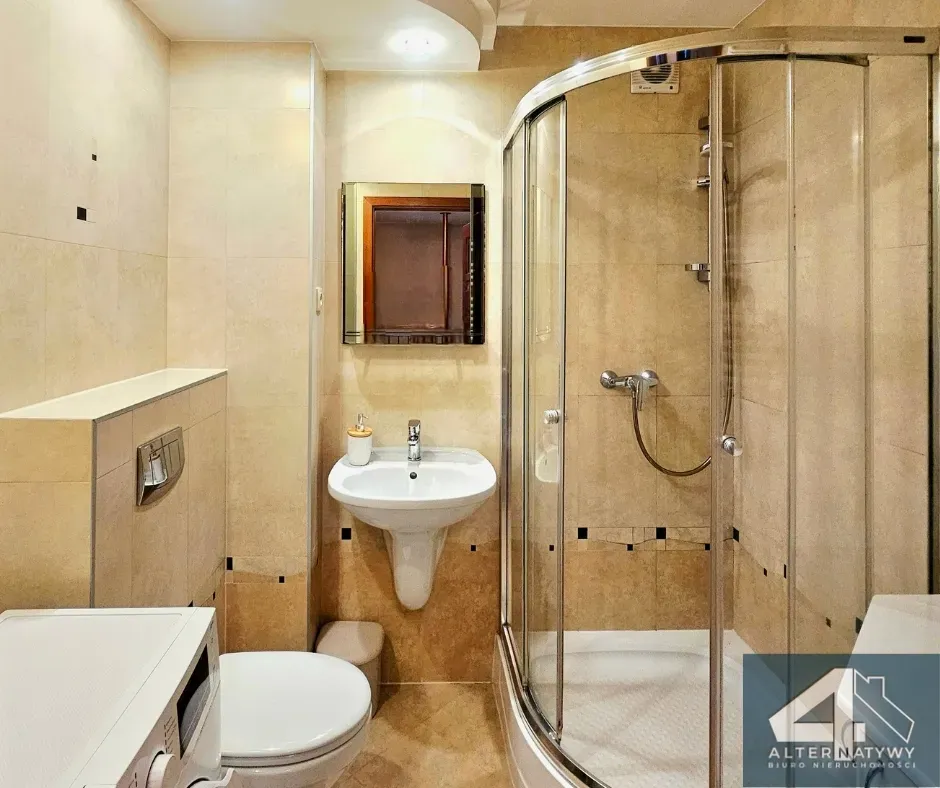 Apartament z dwoma łazienkami i dużym balkonem 5