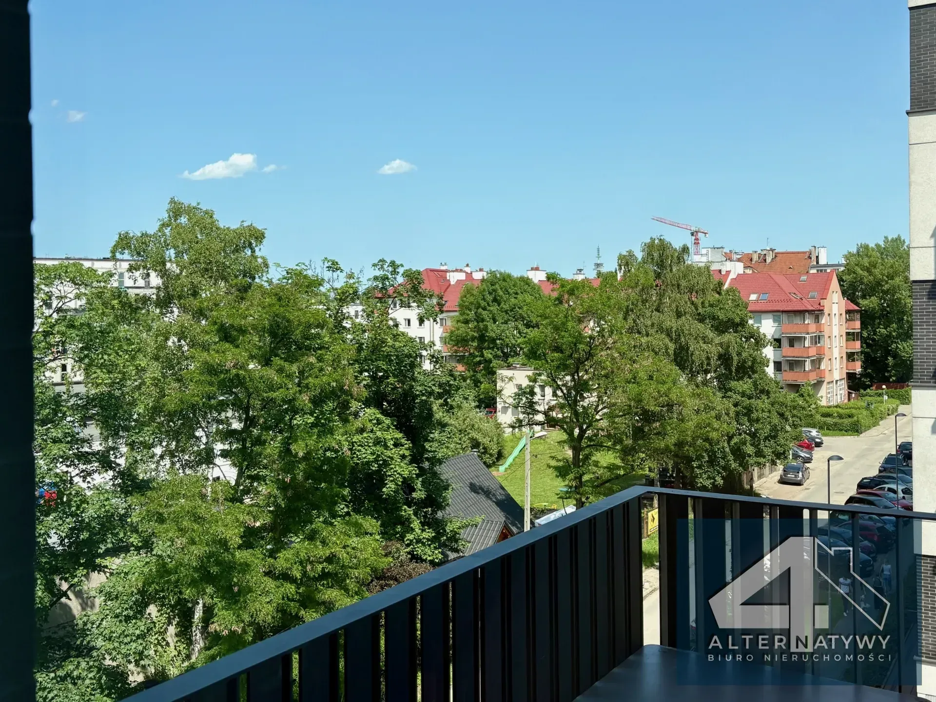 Nowoczesne mieszkanie, zielone otoczenie 18