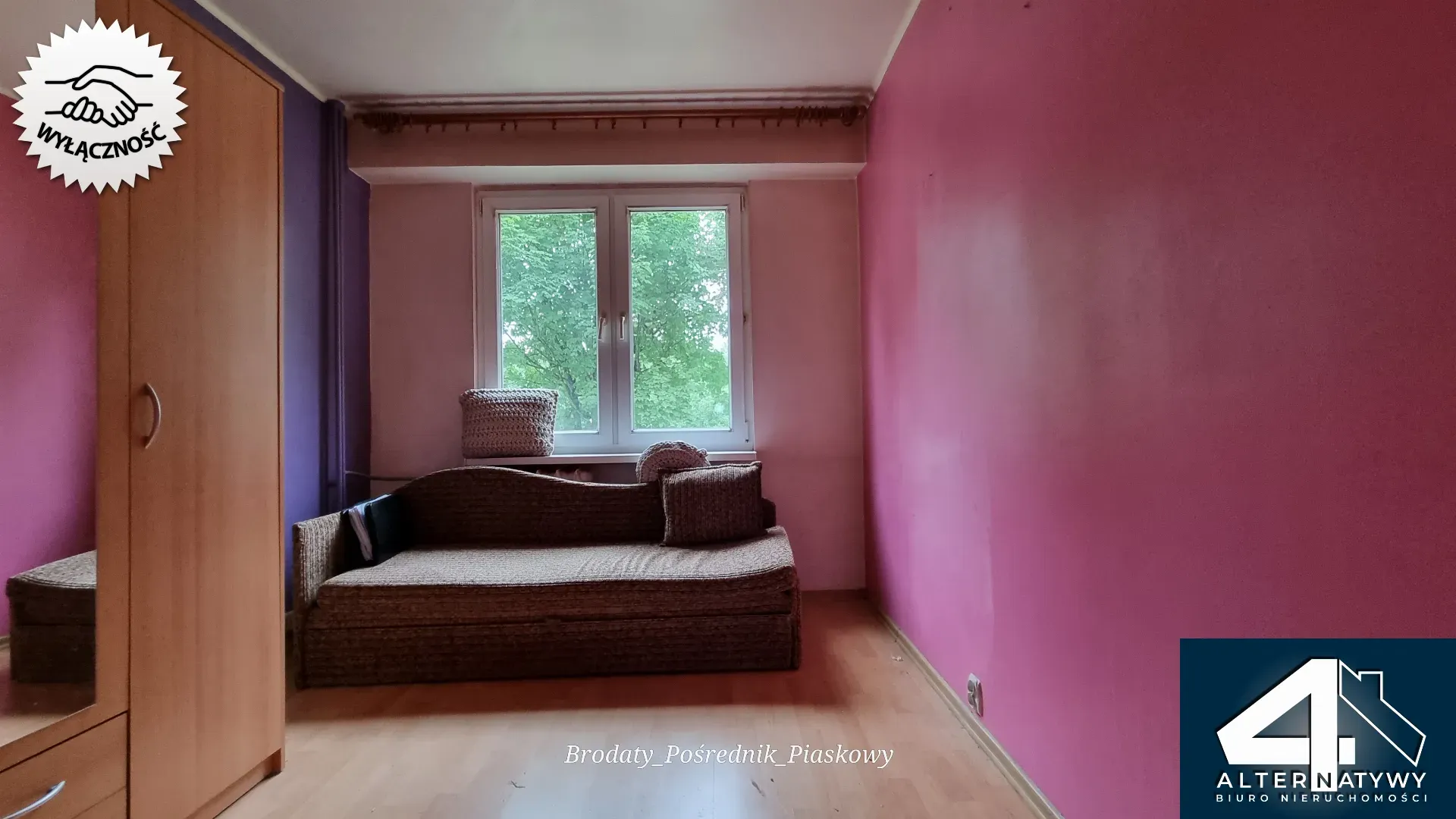 Przestronne M4 do remontu. 6