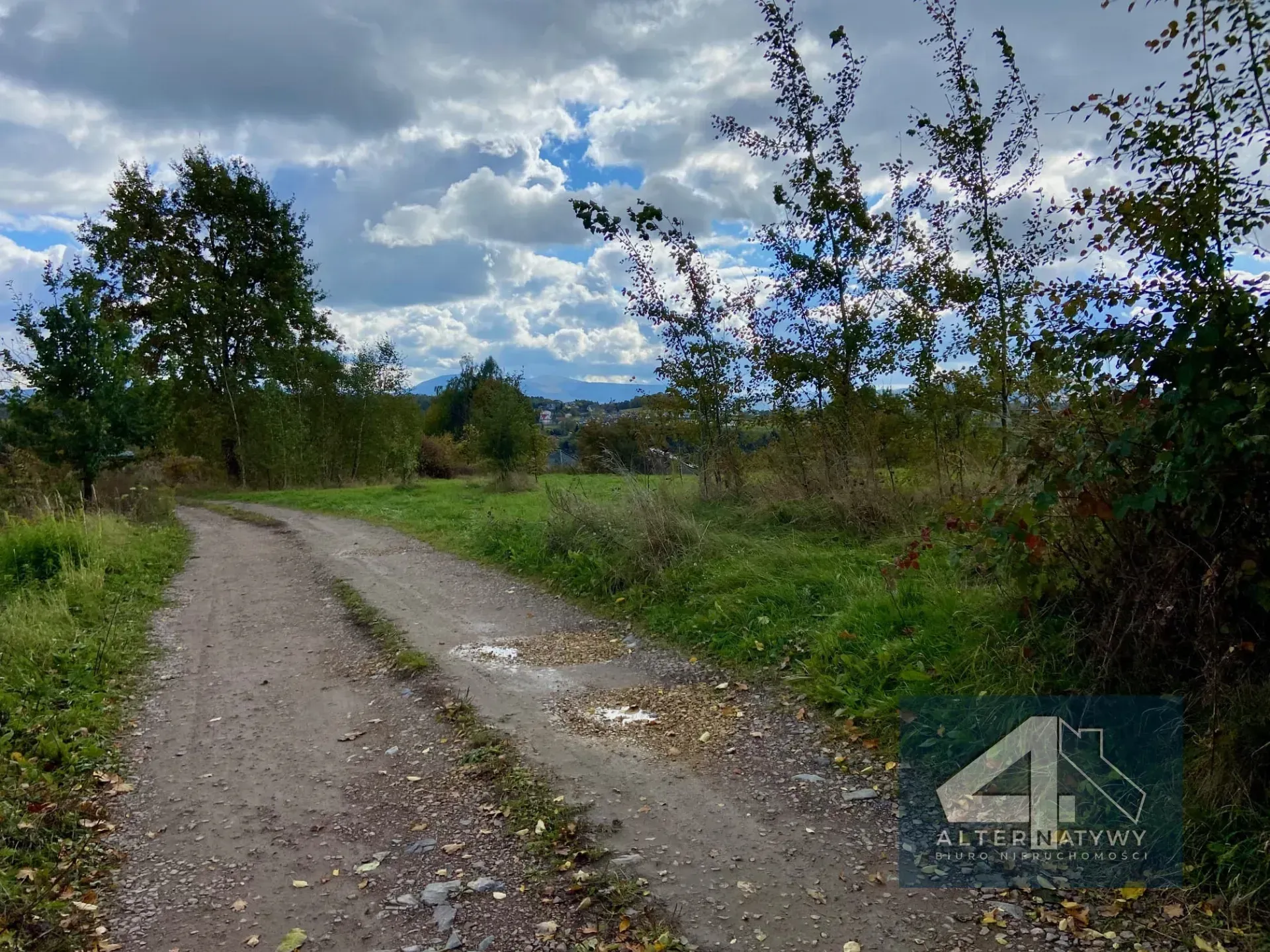Super widokowa działka blisko Krakowa! 4