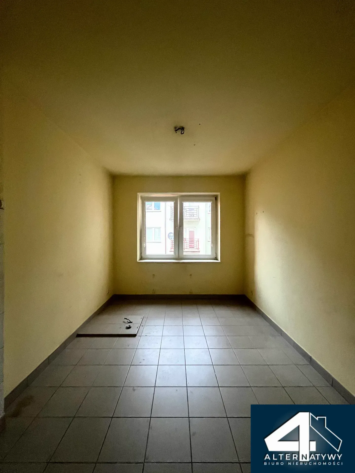 Zamieszkaj i zarabiaj  w centrum Kielc. 13