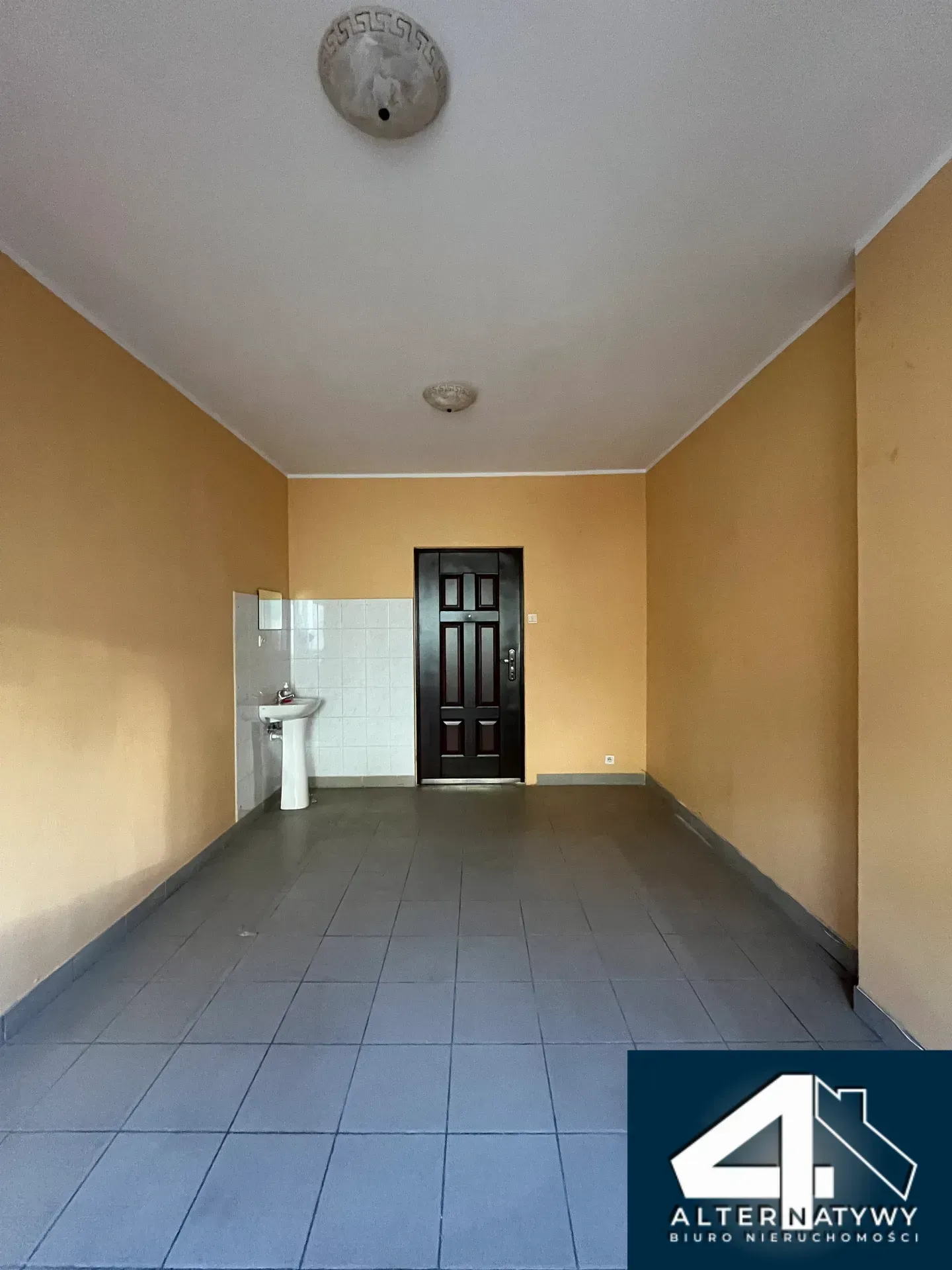 Zamieszkaj i zarabiaj  w centrum Kielc. 15