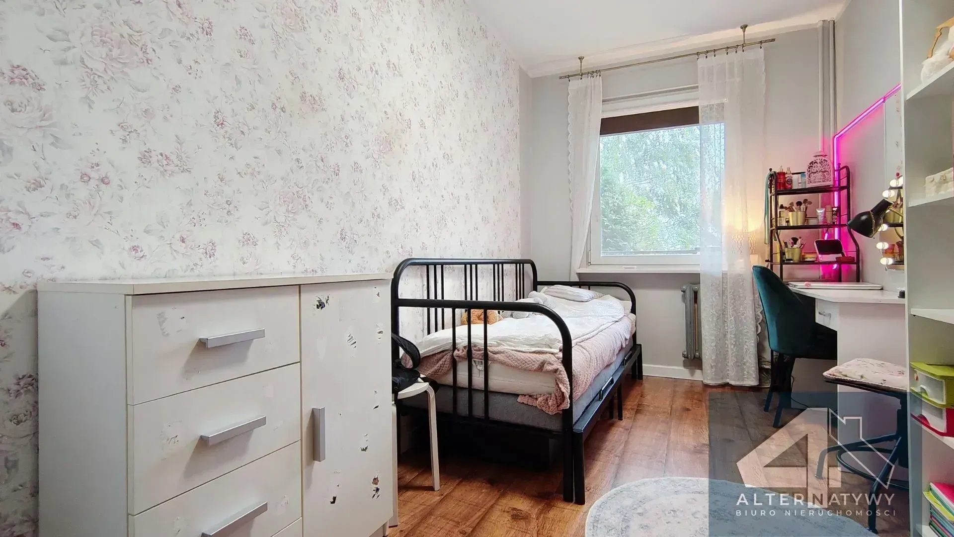 Wyposażone M4 i Duży Balkon z zielonymi widokami 6