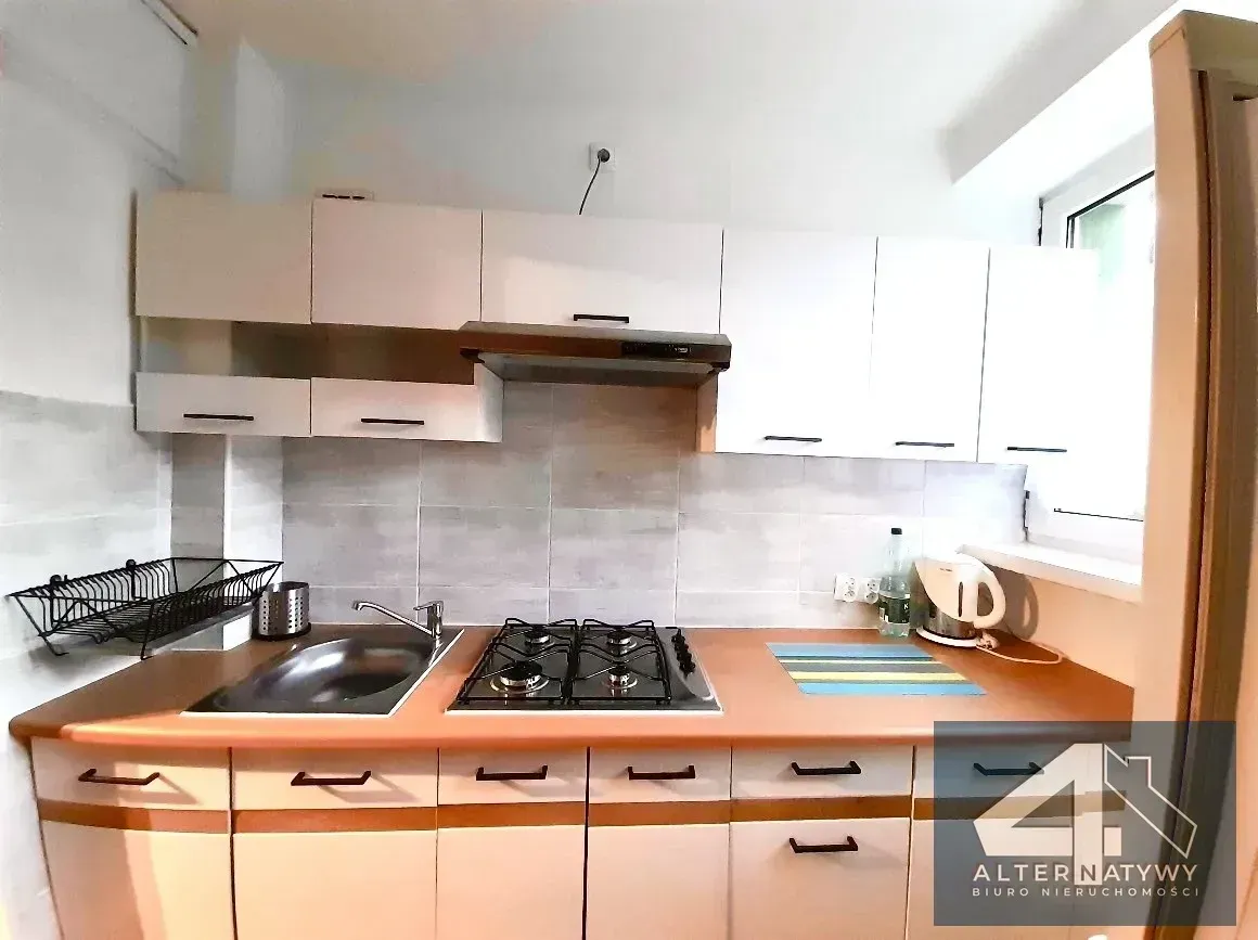 2 jasne pokoje, niskie koszty, winda, Bieńczyce 3