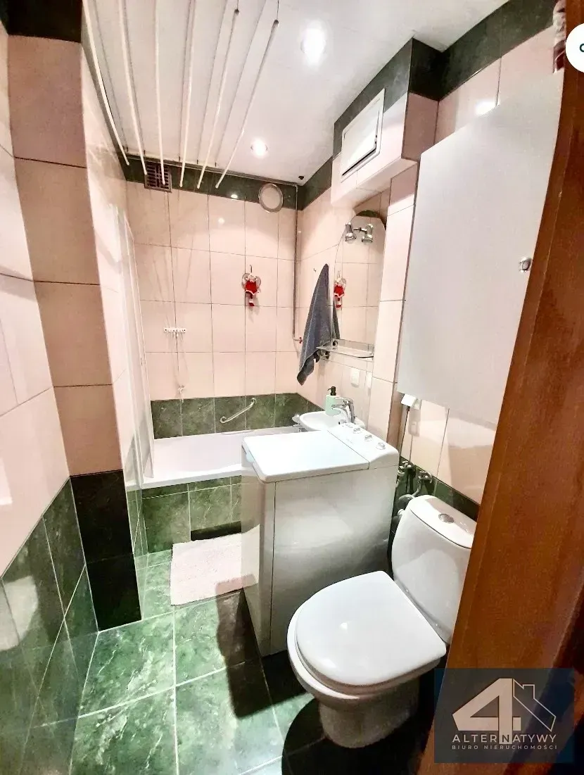 2 jasne pokoje, niskie koszty, winda, Bieńczyce 8