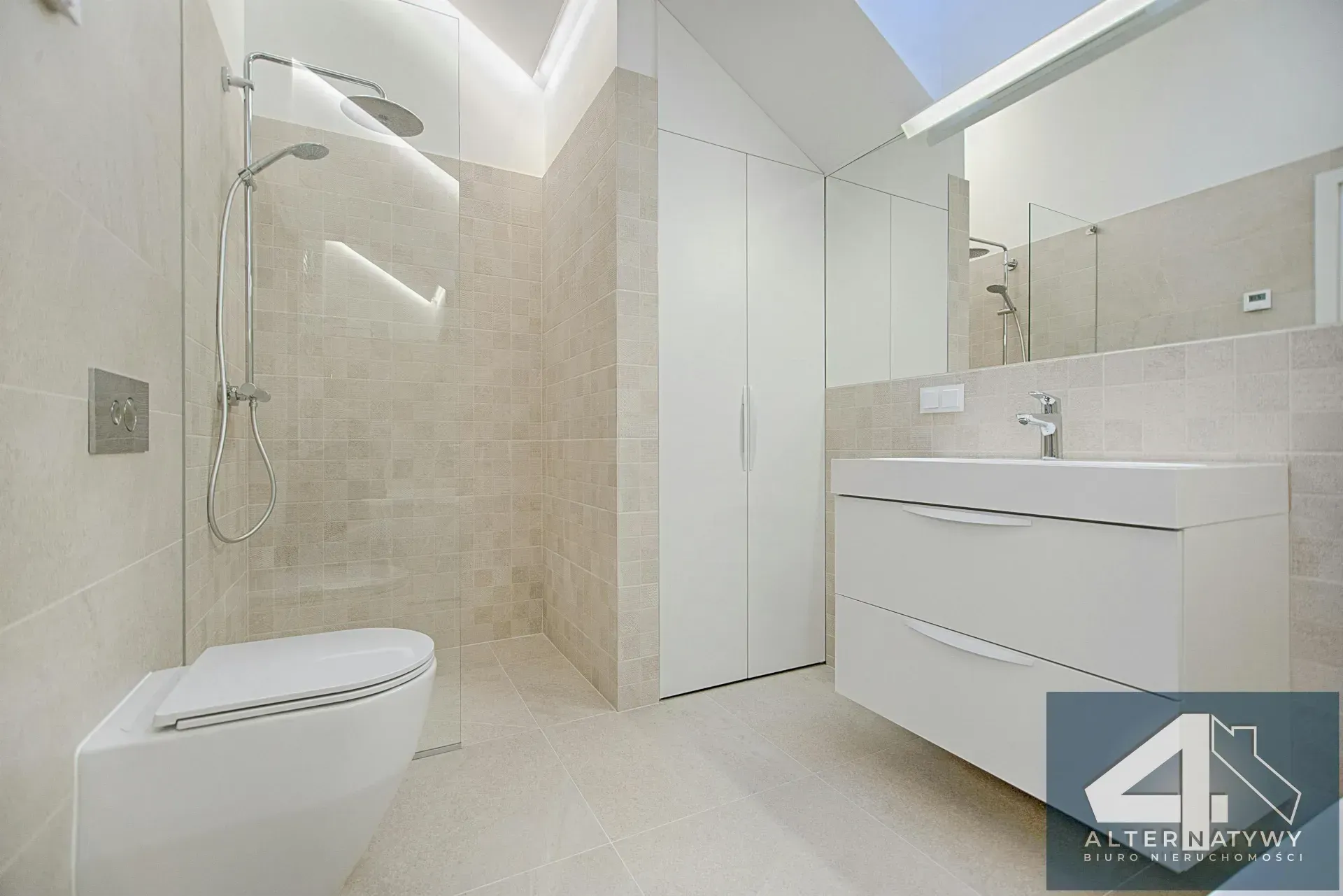 Dom bliźniak 5 pokoi+poddasze, Skawina, 95m 14