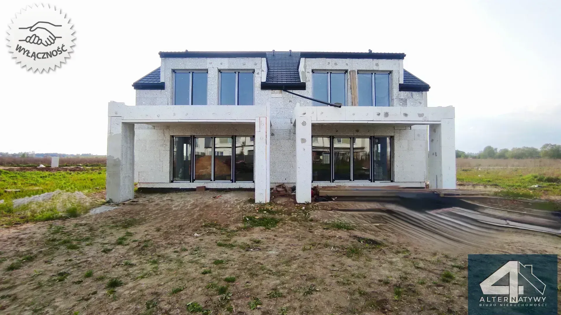 Dom z 4 sypialniami- bliskie okolice Łodzi 1