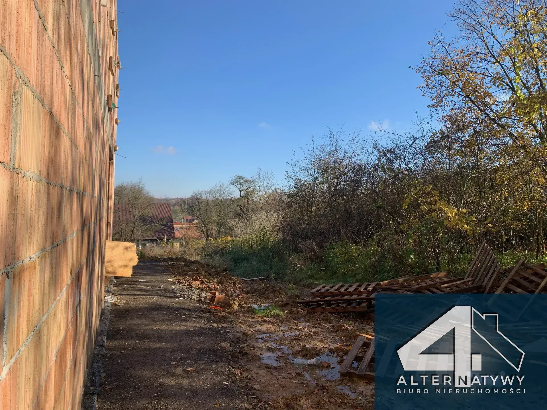 Komfortowy i cichy dom w gminie Zielonki 12