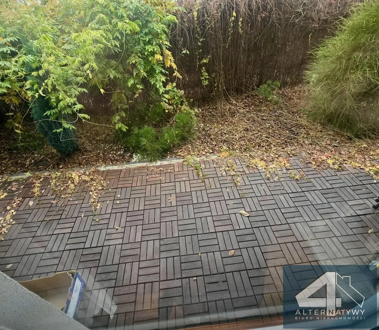 Nietuzinkowe 2 pokojowe z ogródkiem 9