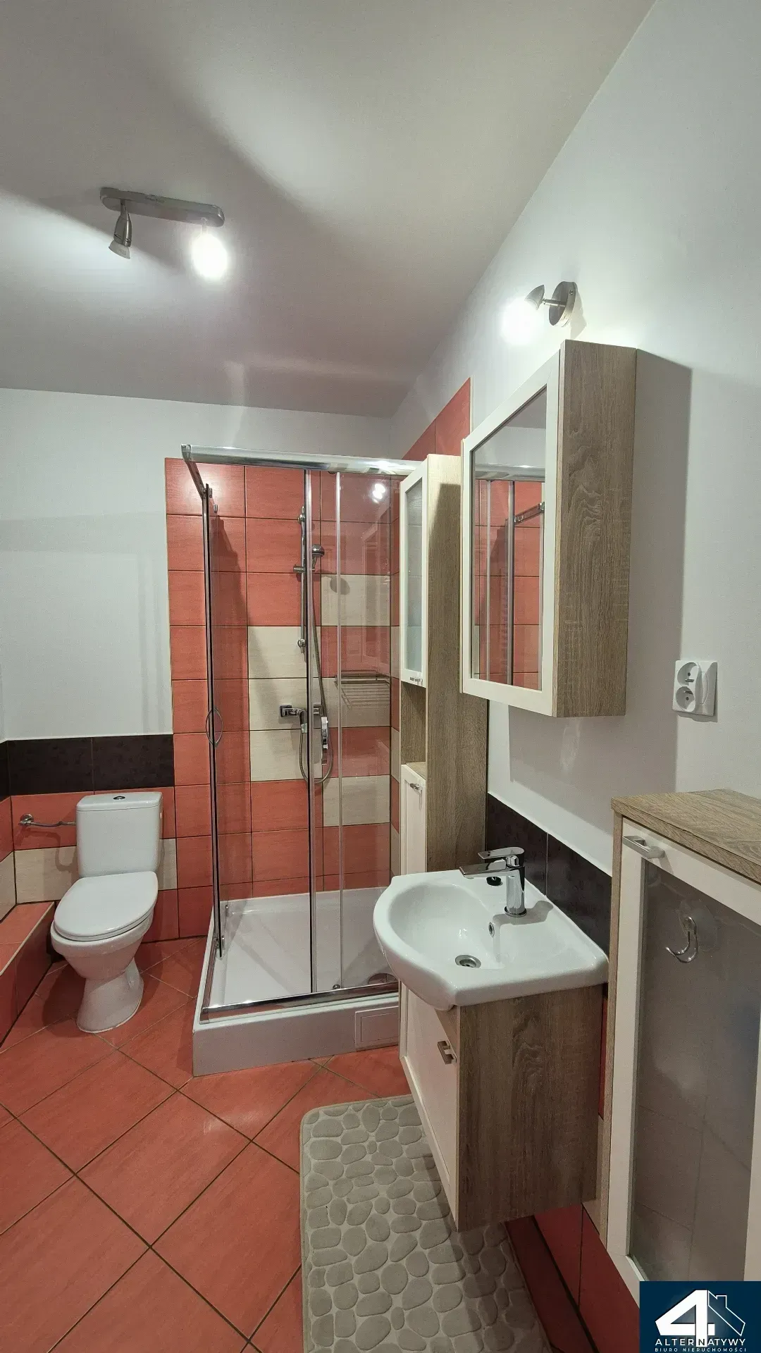 Ciekawe 1 pokojowe mieszkanie 6