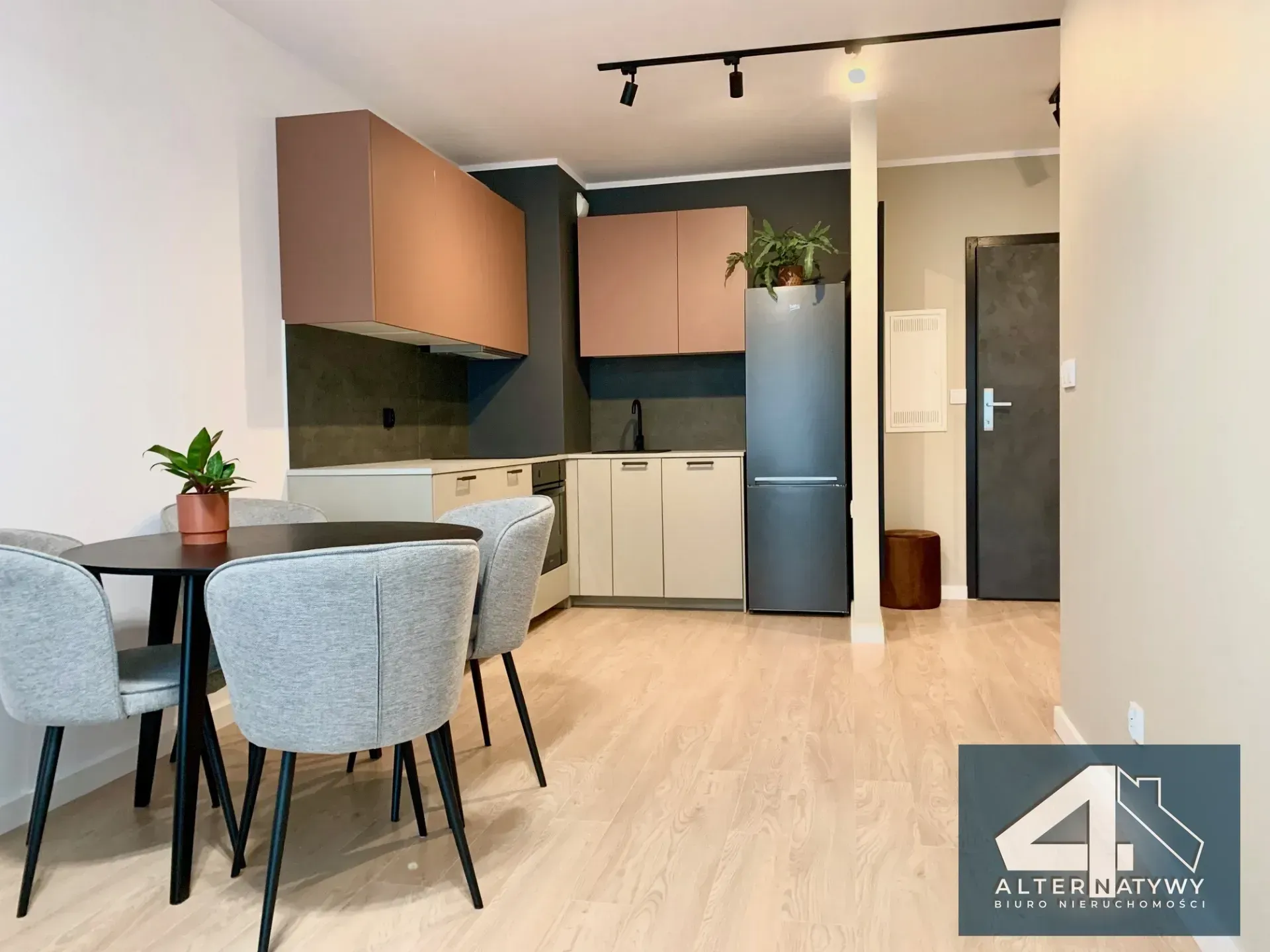 Trzy pokoje między centrum a zielenią 2