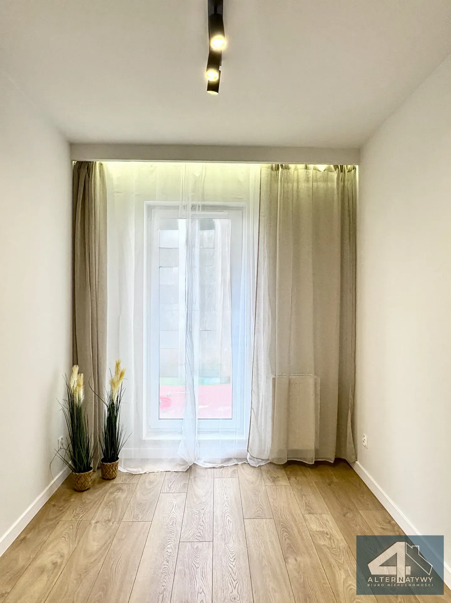 Trzy pokoje między centrum a zielenią 8